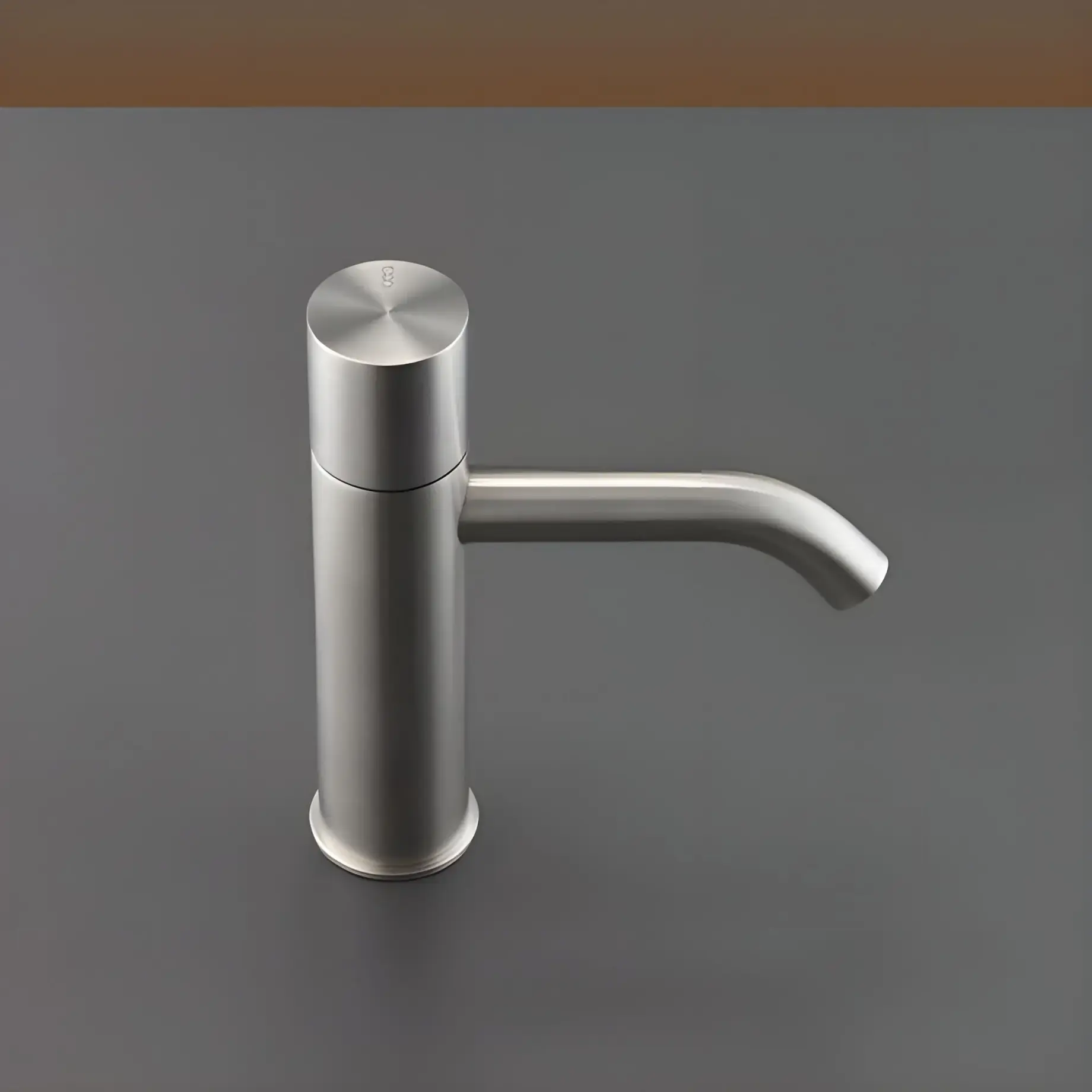 Змішувач для умивальника Giotto Plus Cea Design GIO63S — бічний ракурс