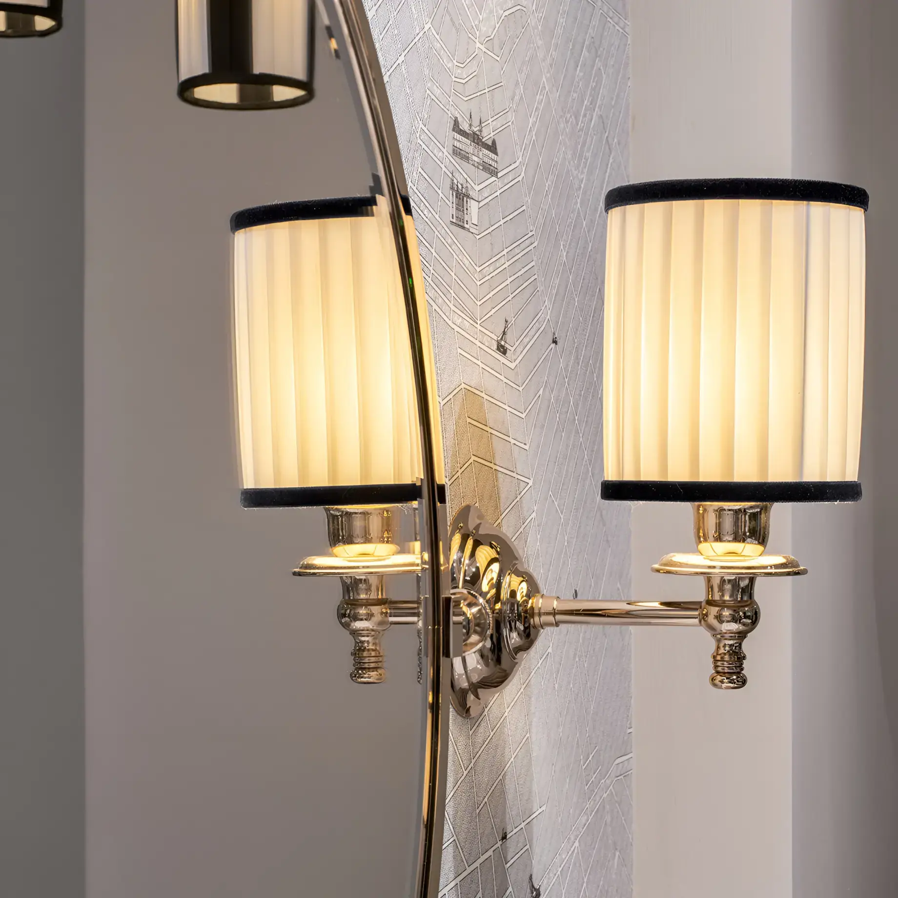 Настінний світильник Daisy Velvet 2 Виробник DEDAISY2VL Light Gold — бічний ракурс