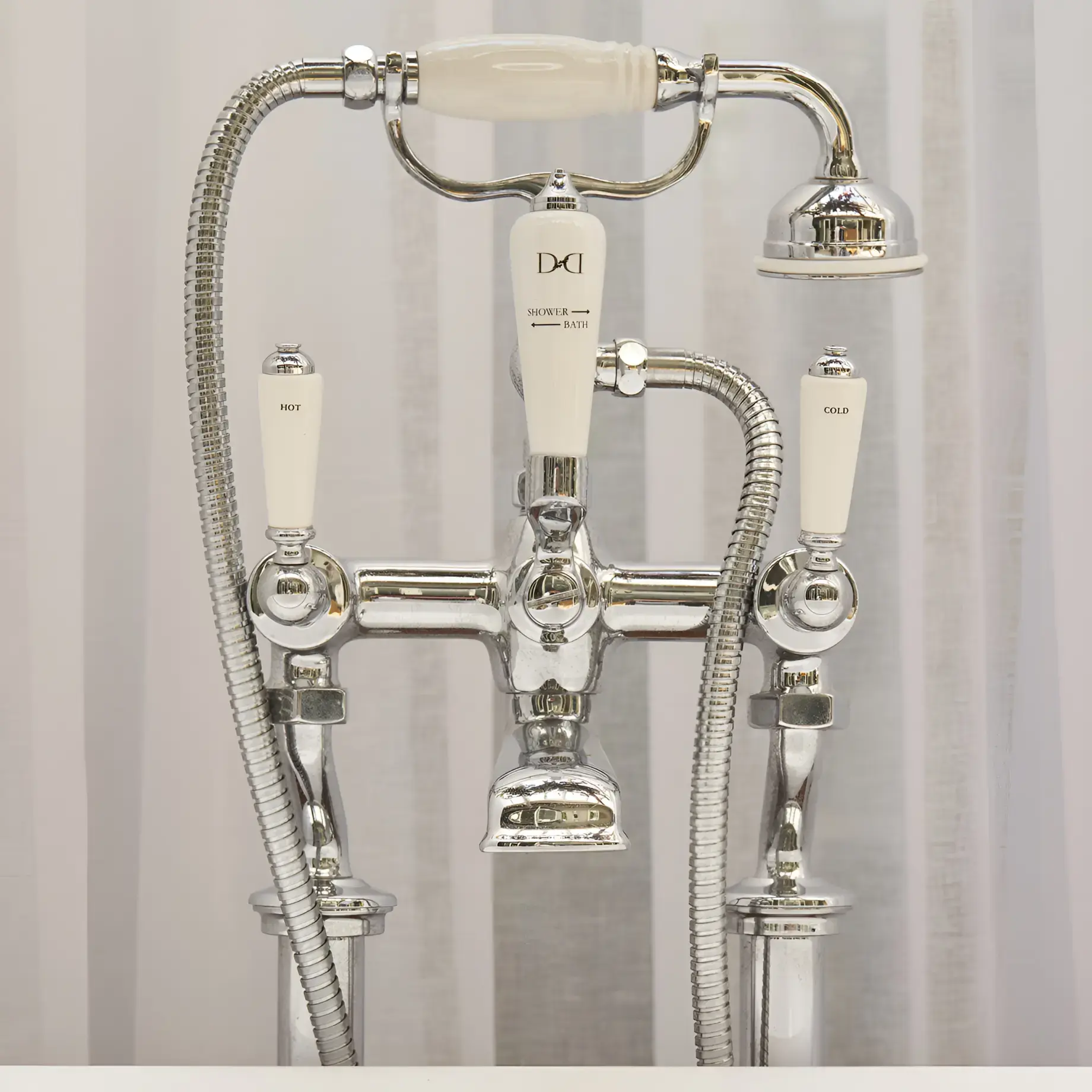 Змішувач для ванни Dandy Виробник MARF40BCR Chrome — бічний ракурс