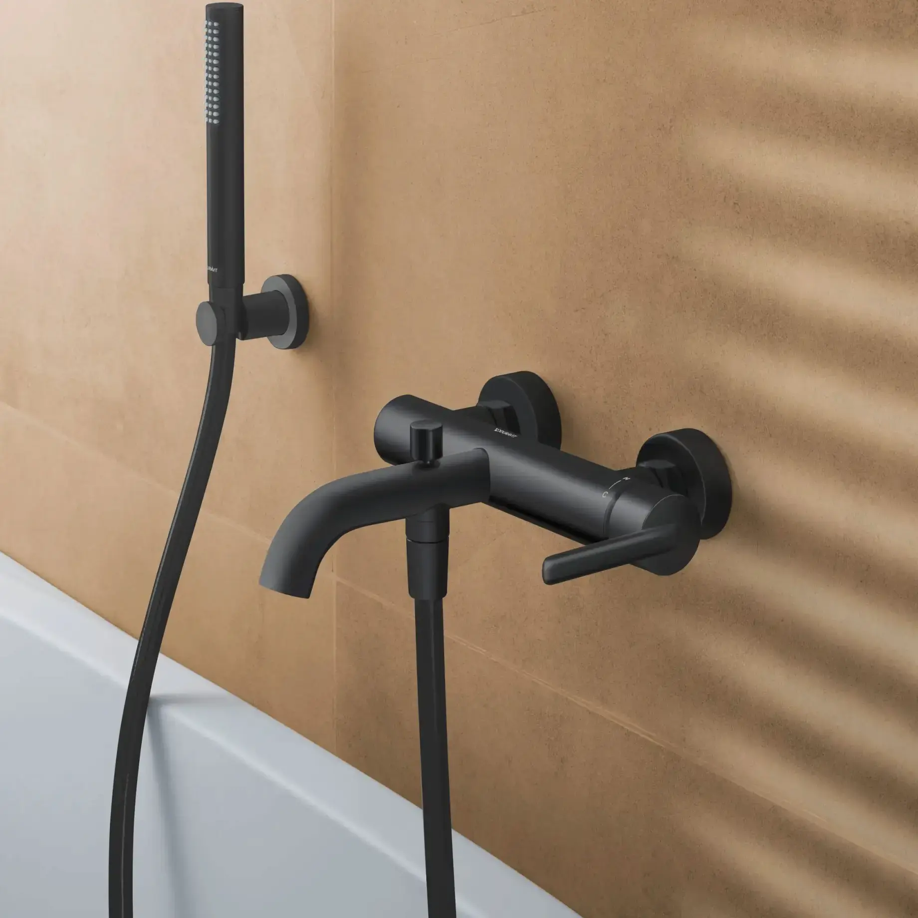 Змішувач для ванни Balcoon Виробник BA5230000046 Matte Black — вид спереду