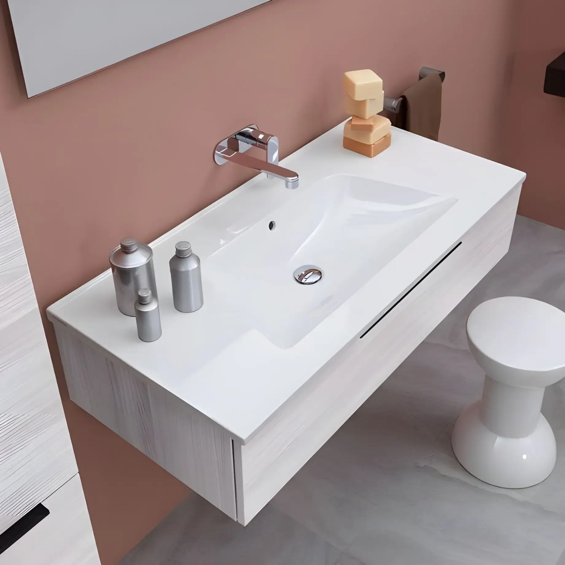 Умивальник Bloom Flaminia BM105L — вид спереду