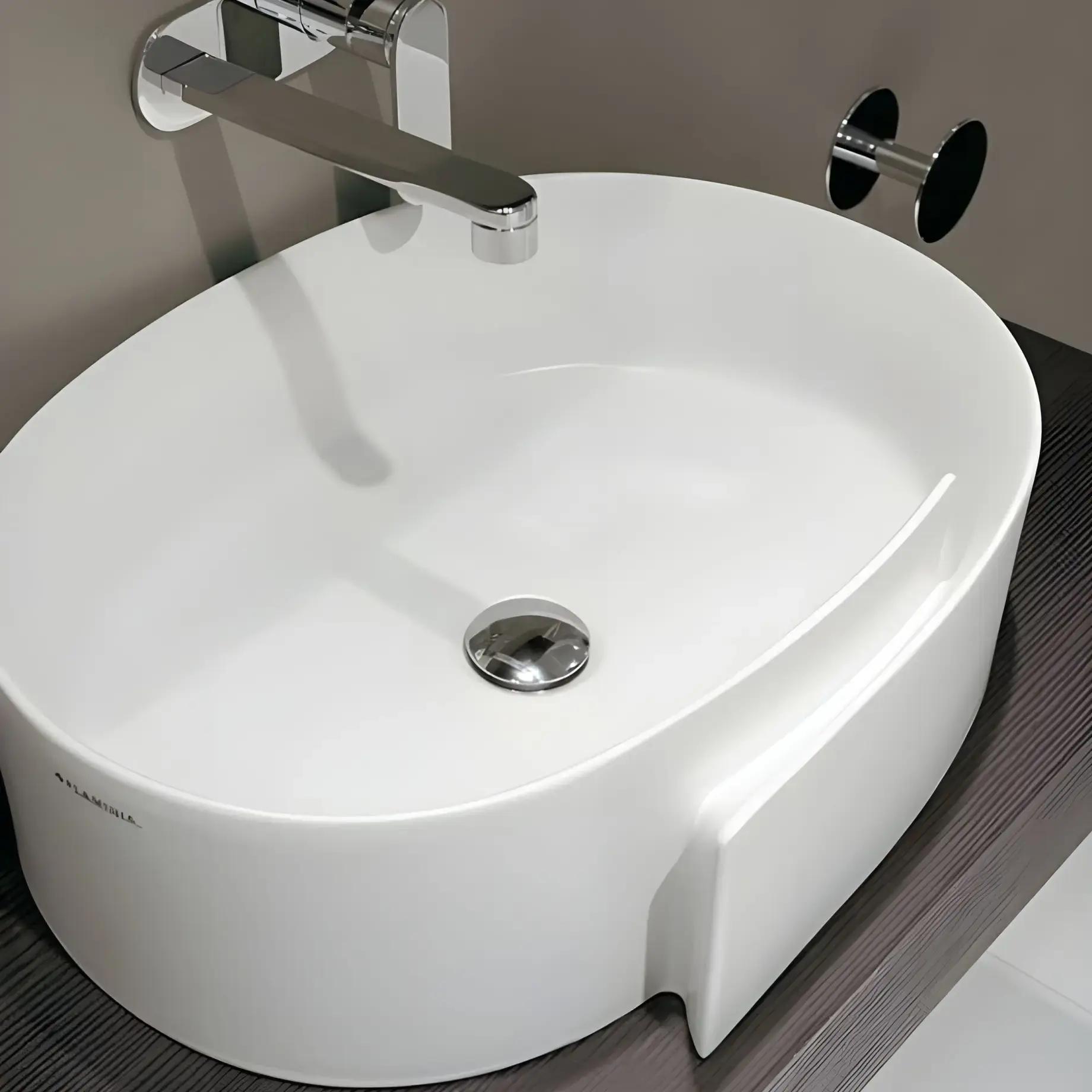 Умивальник Roll Flaminia RL56L — бічний ракурс