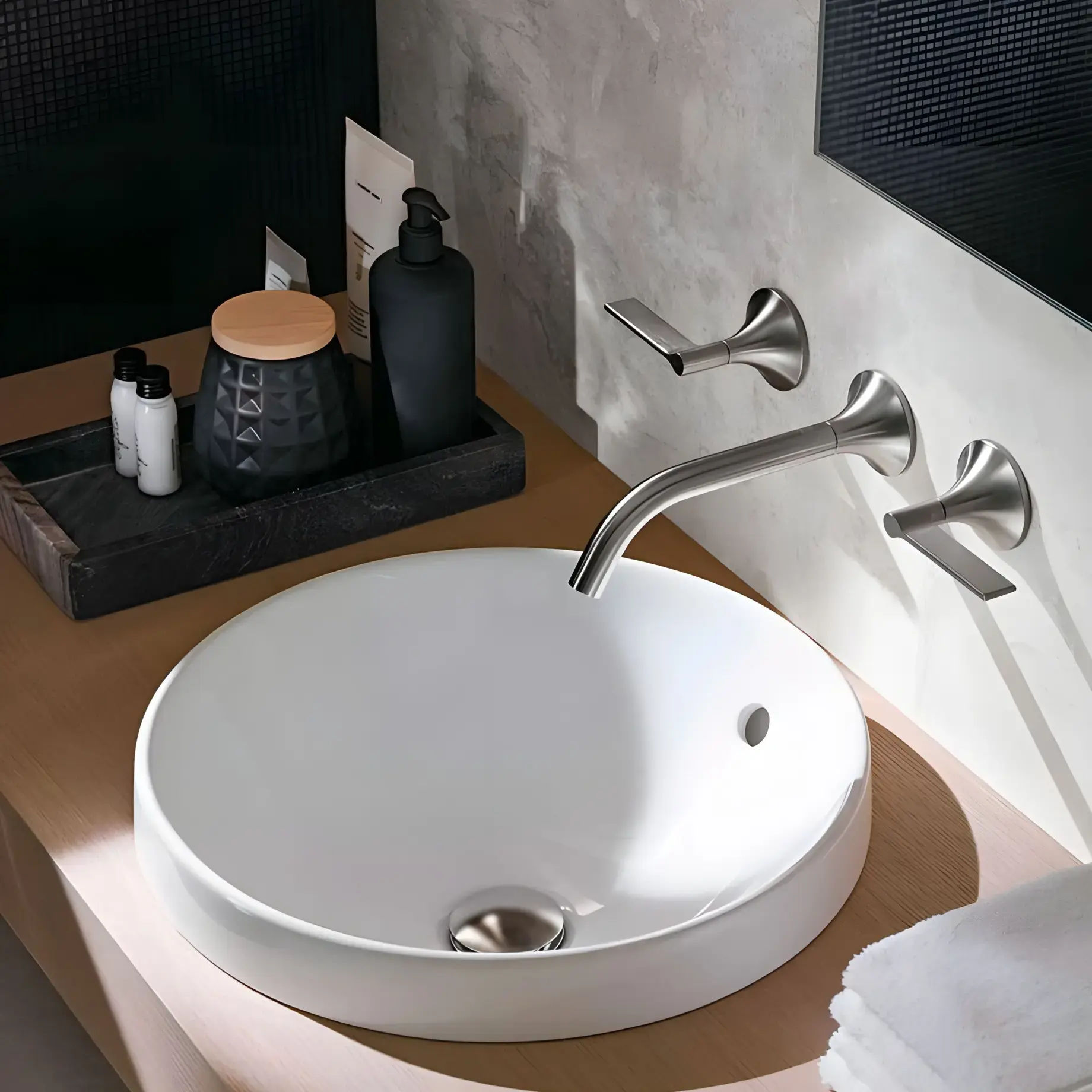 Умивальник VariForm Geberit 500.701.01.2 — вид спереду