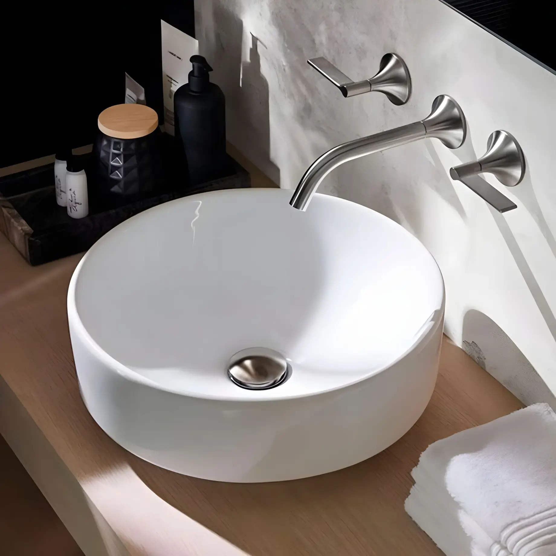 Умивальник VariForm Geberit 500.768.01.2 — вид спереду