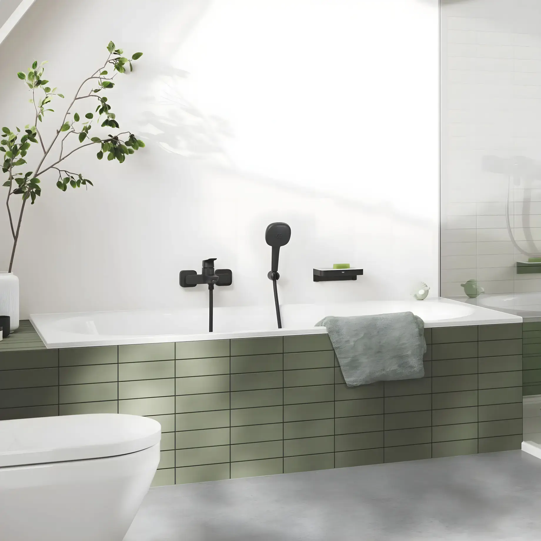 Змішувач для ванни Dice Grohe 1018722430 Black — вид спереду