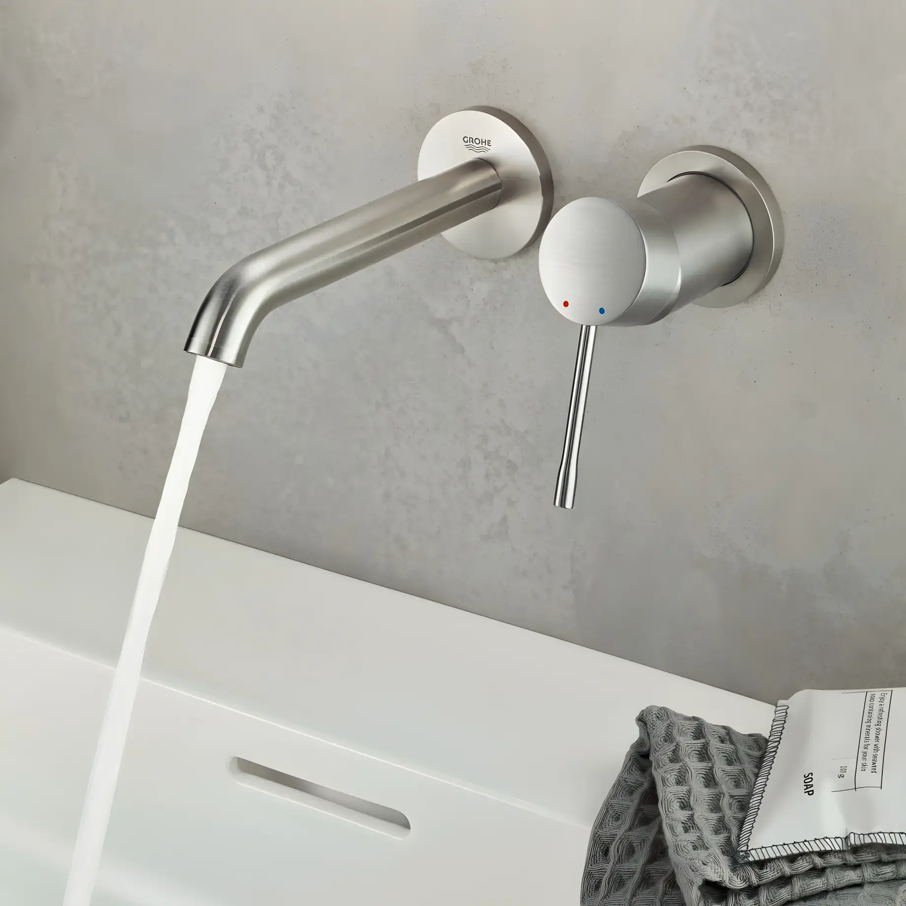 Змішувач для раковини Essence M-Size Grohe 29192DC1 Steel — вид спереду
