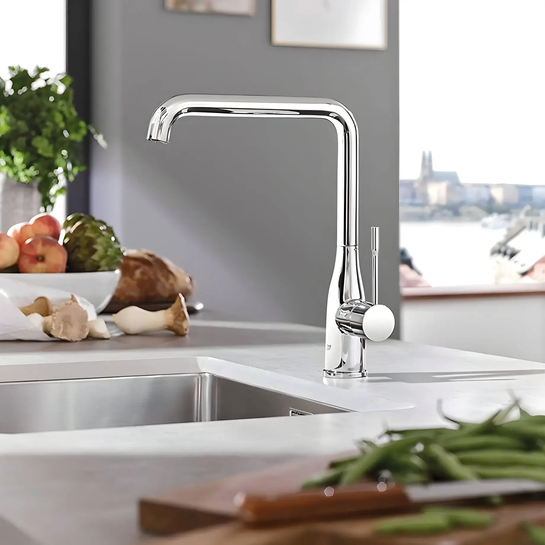 Змішувач для кухні Essence Grohe 30269000 — вид спереду
