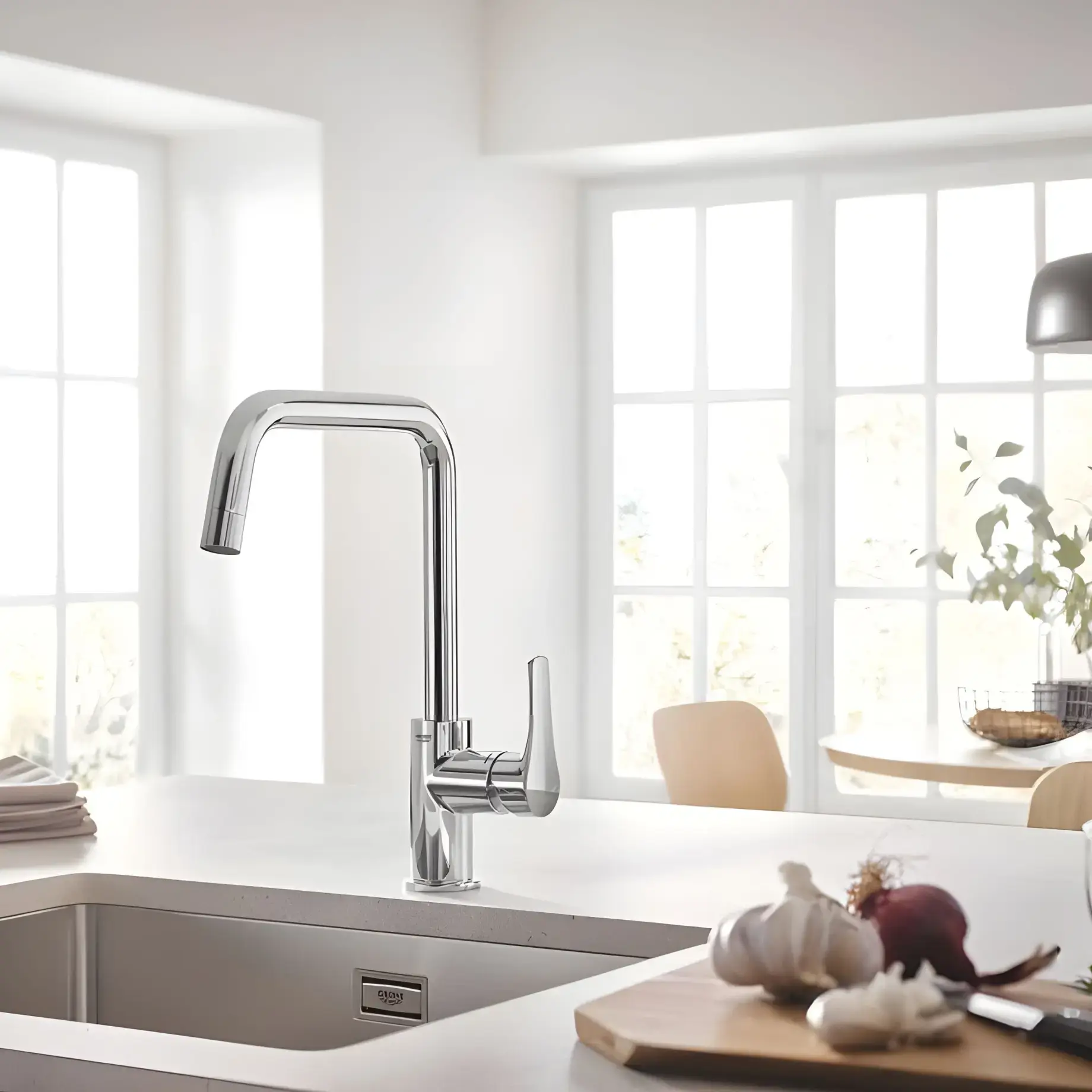 Змішувач для кухні Eurosmart Grohe 30567000 Chrome — вид спереду
