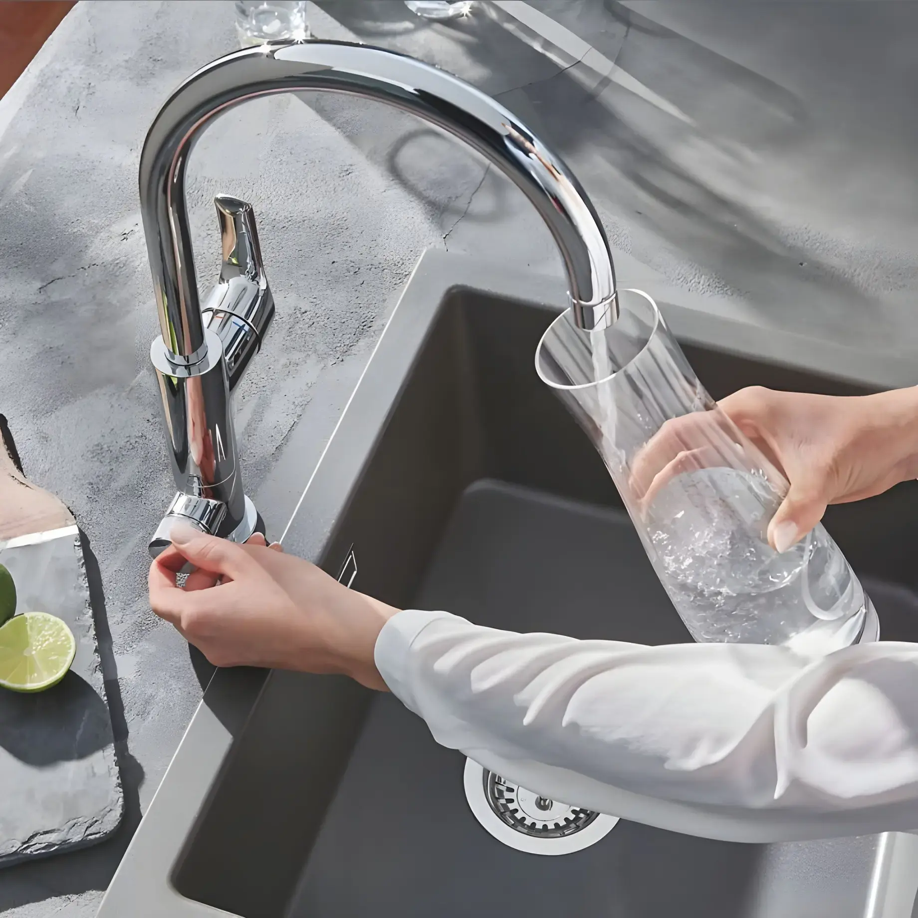Змішувач для кухні для подачі технічної і фільтрованої води Blue Pure Eurosmart Grohe 31722000 — вид згори