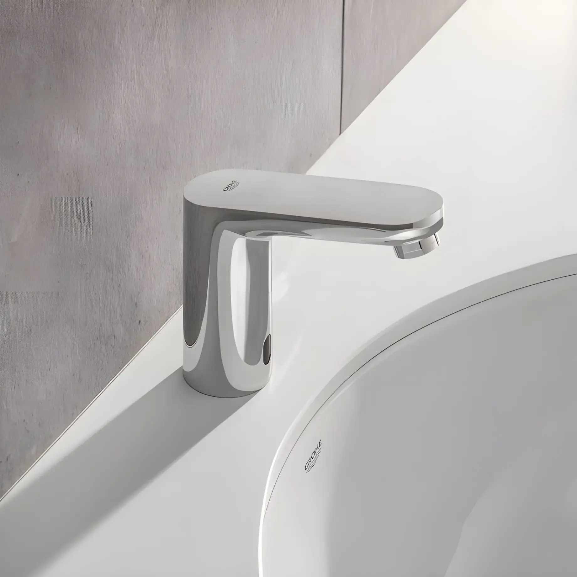 Інфрачервоний змішувач для раковини Eurosmart Cosmopolitan E 6V Grohe 36327001 — вид спереду