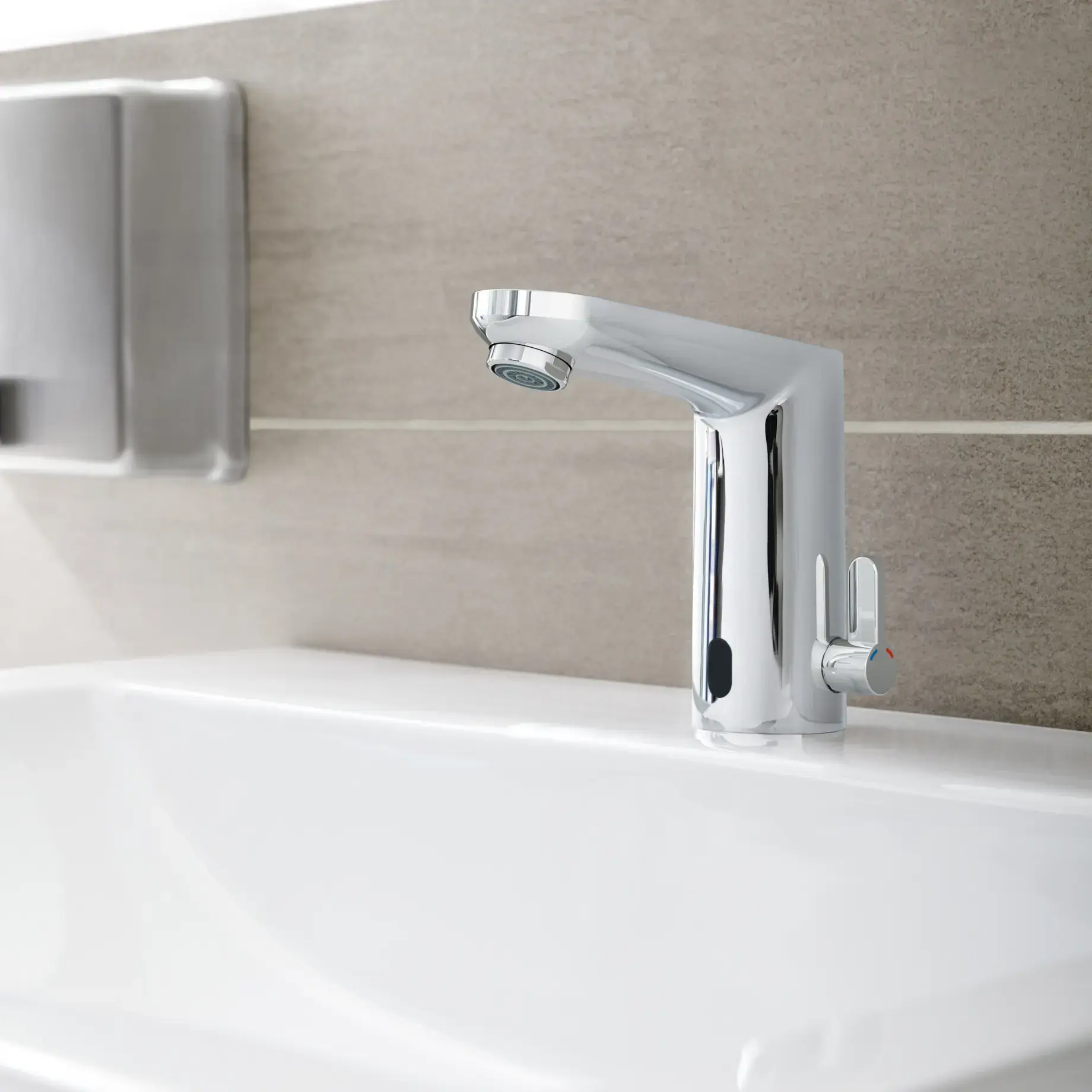 Інфрачервоний змішувач для раковини Eurosmart Cosmopolitan E 6V Grohe 36327001 — вид згори