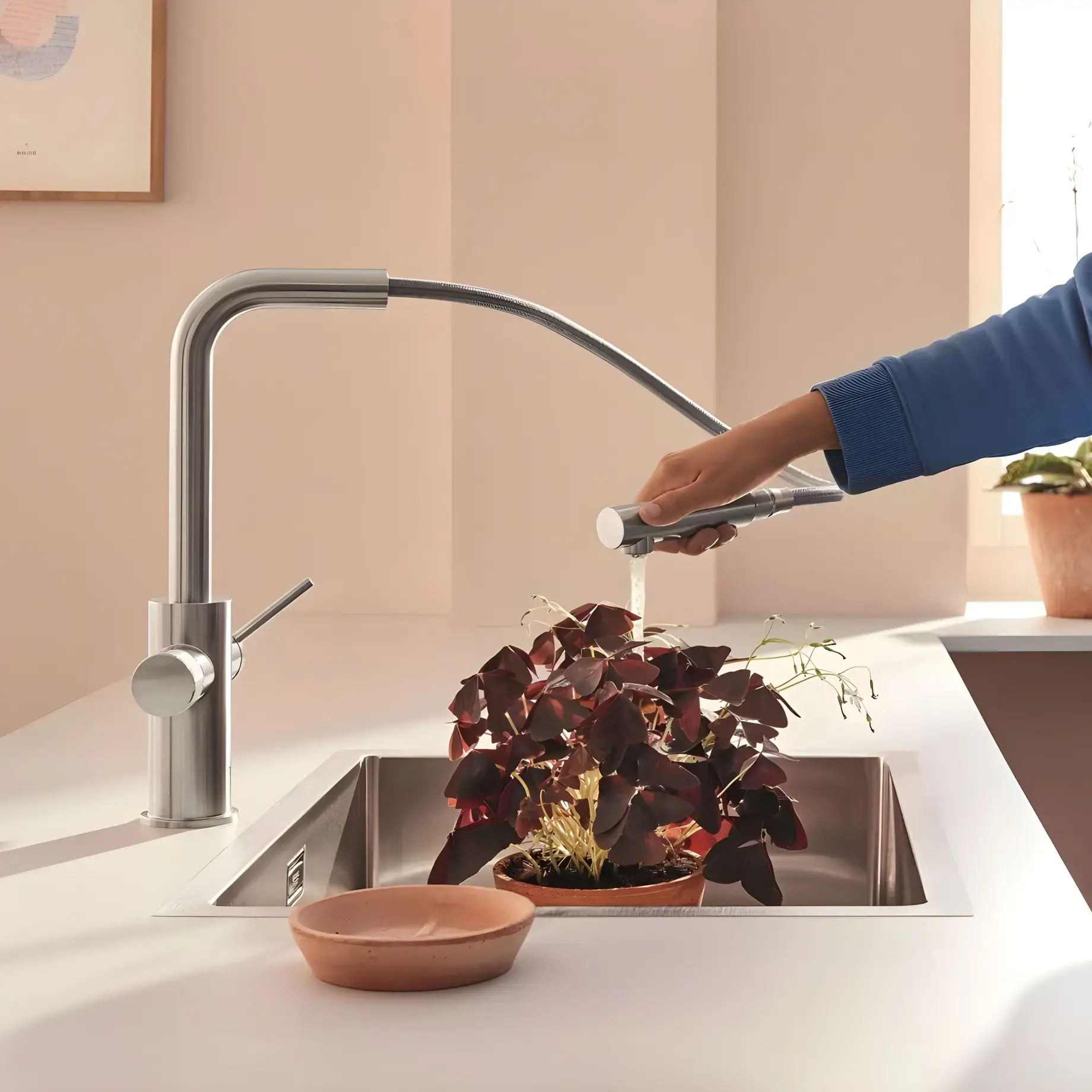 Змішувач для кухні під фільтр з витяжним виливом Blue Pure Minta Grohe 30601DC0 — вид згори