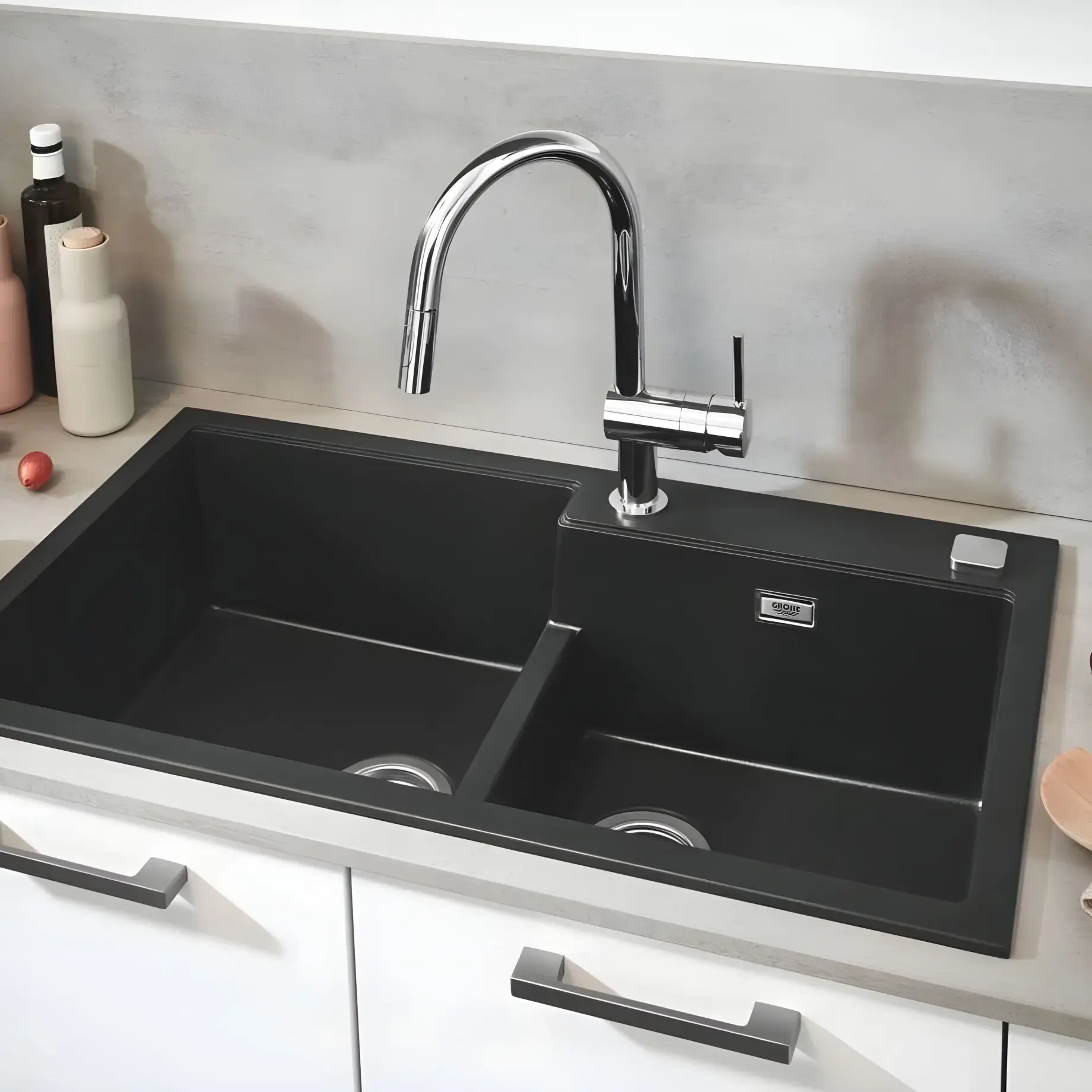 Змішувач для кухні з витяжним виливом Minta Grohe 32321002 Chrome — бічний ракурс