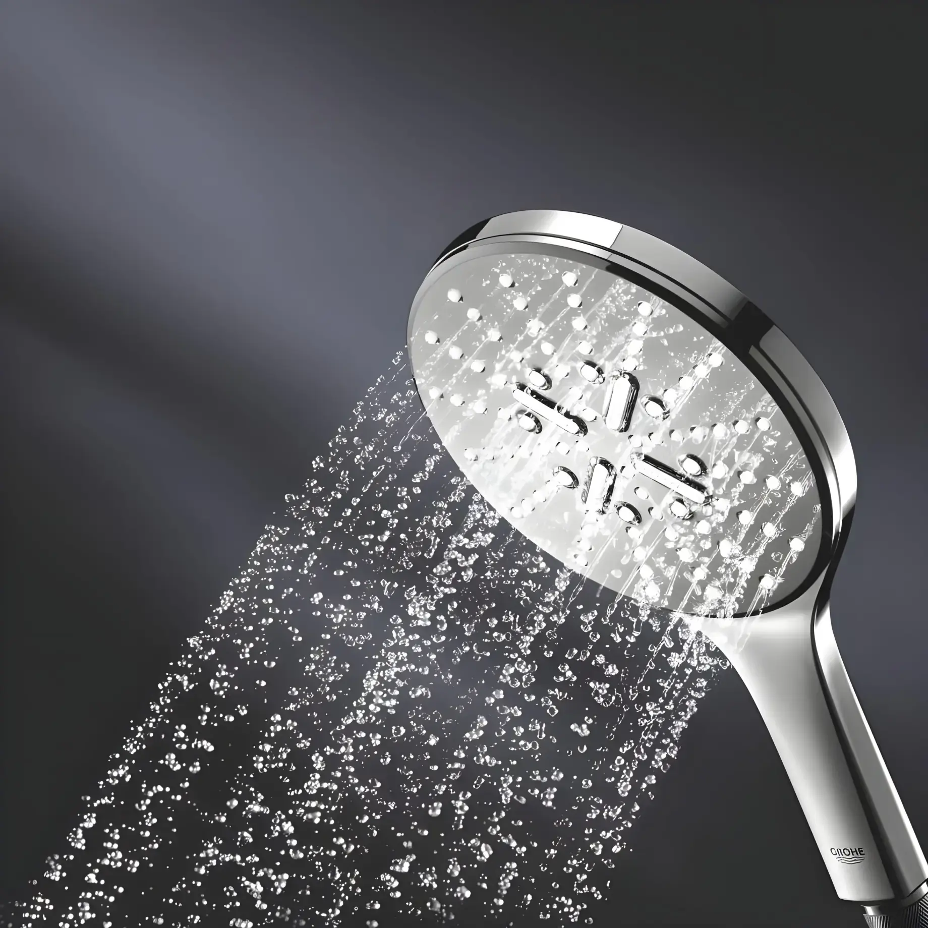 Душовий гарнітур на 3 типи стрюменю зі стійкою 600 мм Rainshower SmartActive 150 Grohe 26591000 — бічний ракурс