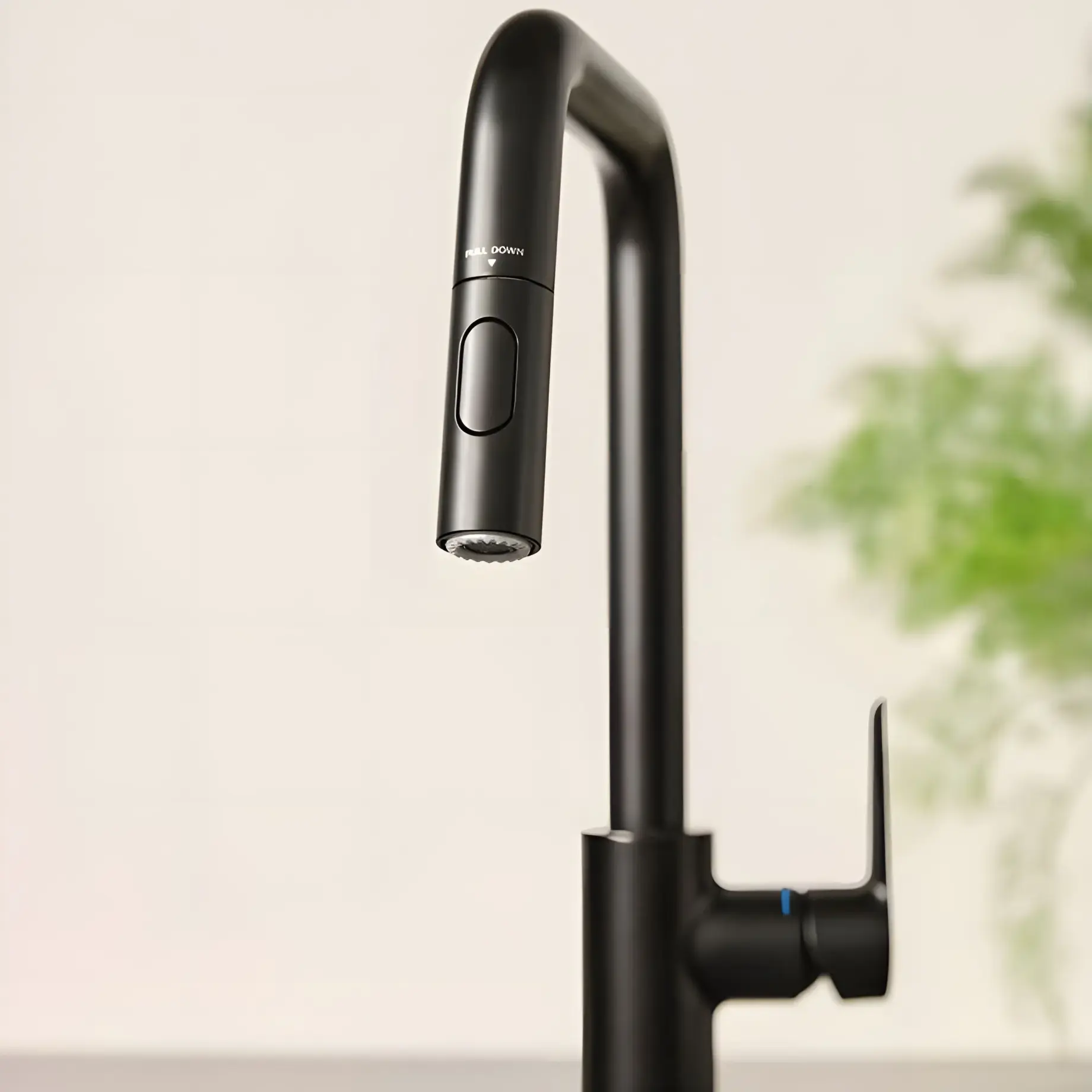 Смеситель для кухни с вытяжным изливом Start QuickFix Grohe 306312430 — вид сзади