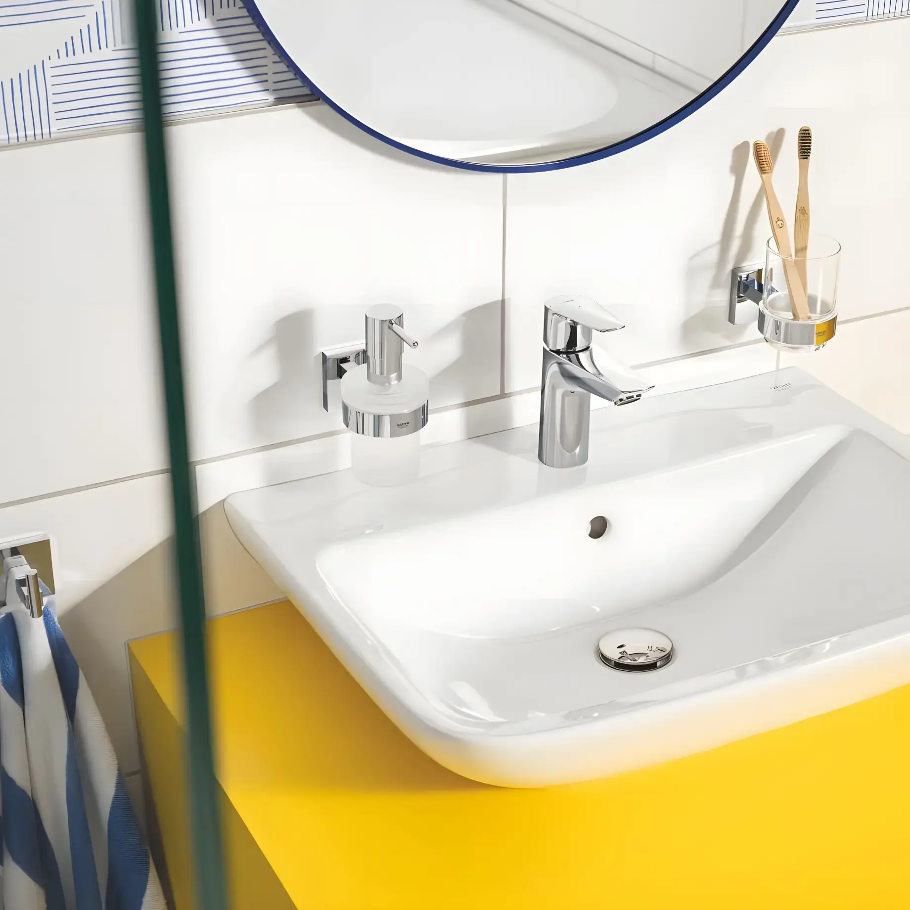Набір аксесуарів Grohe Start Cube Grohe BF40961SC — вид спереду