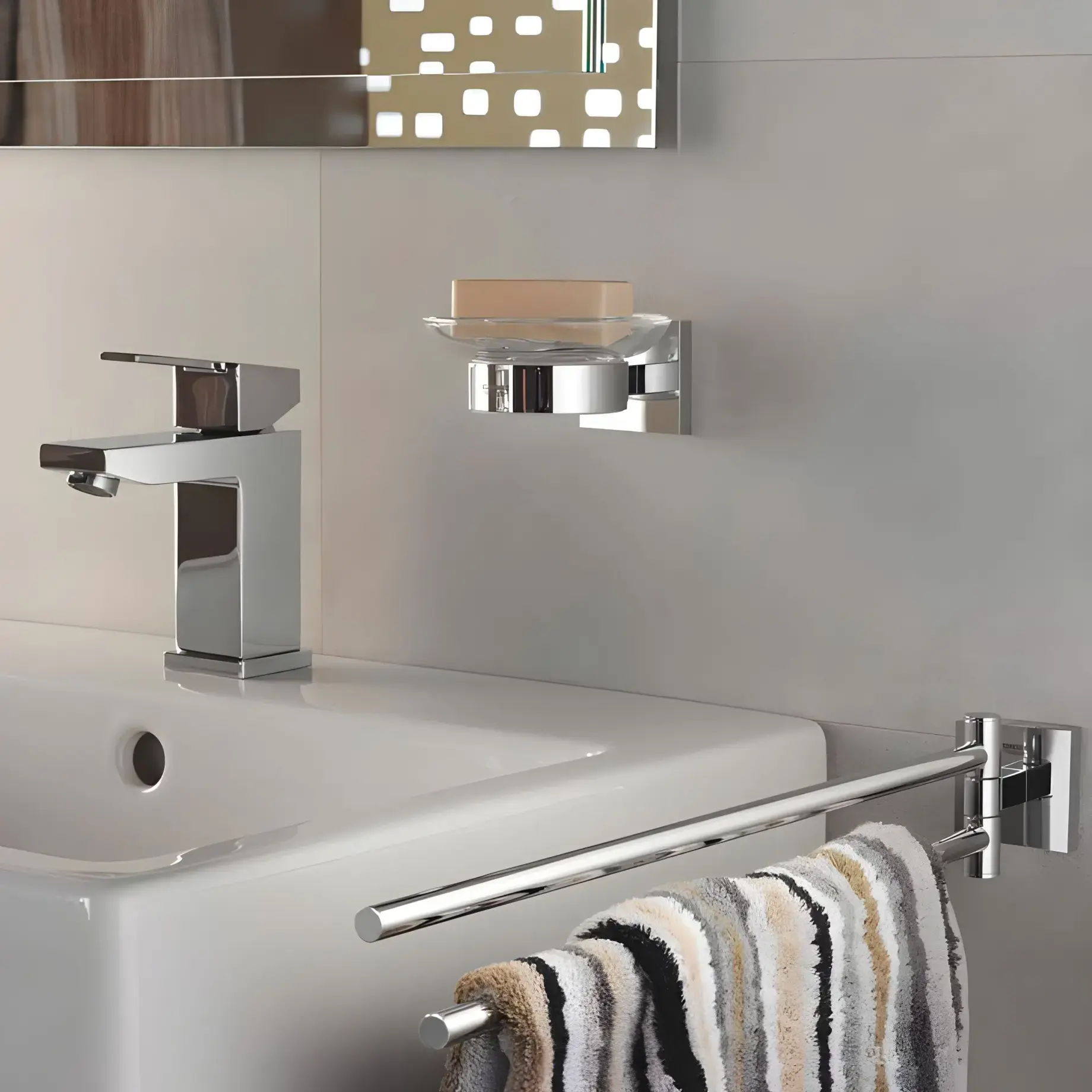 Мильниця настінна Start Cube QuickFix Grohe 41096000 Chrome — вид спереду