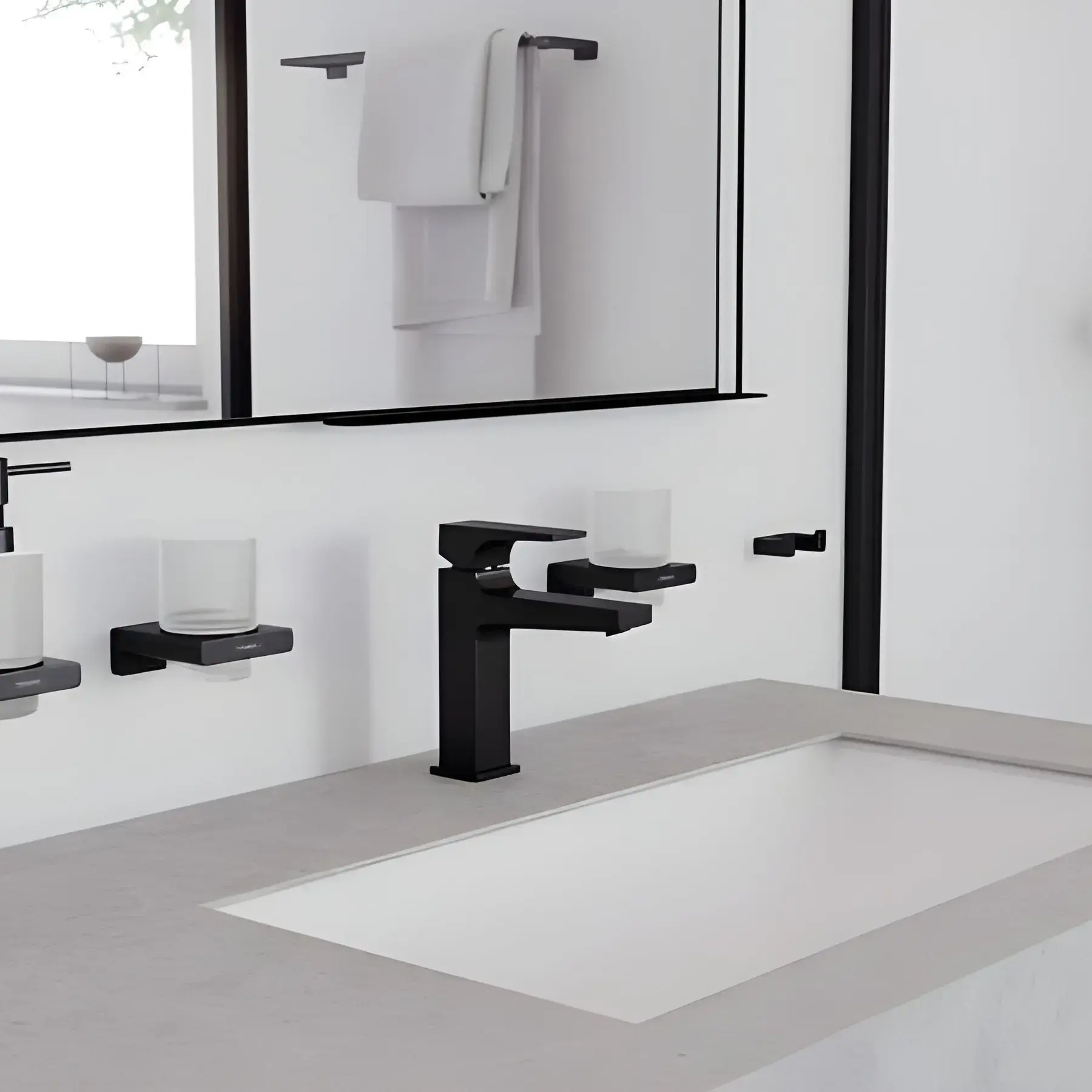 Дозатор для рідкого мила AddStoris Hansgrohe 41745670 Matt Black — вид спереду