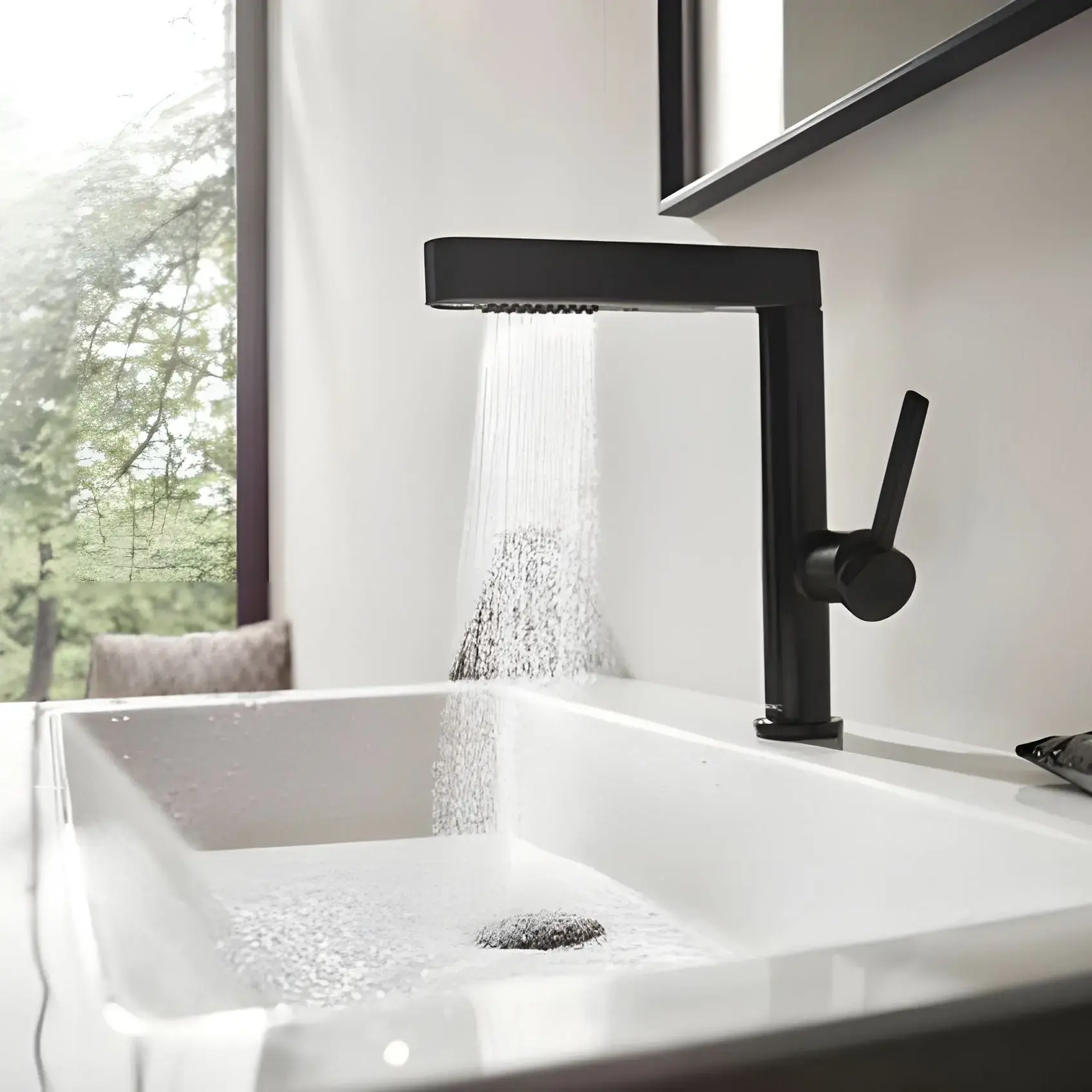 Змішувач для раковини Finoris Hansgrohe 76063670 Matt Black — вид згори