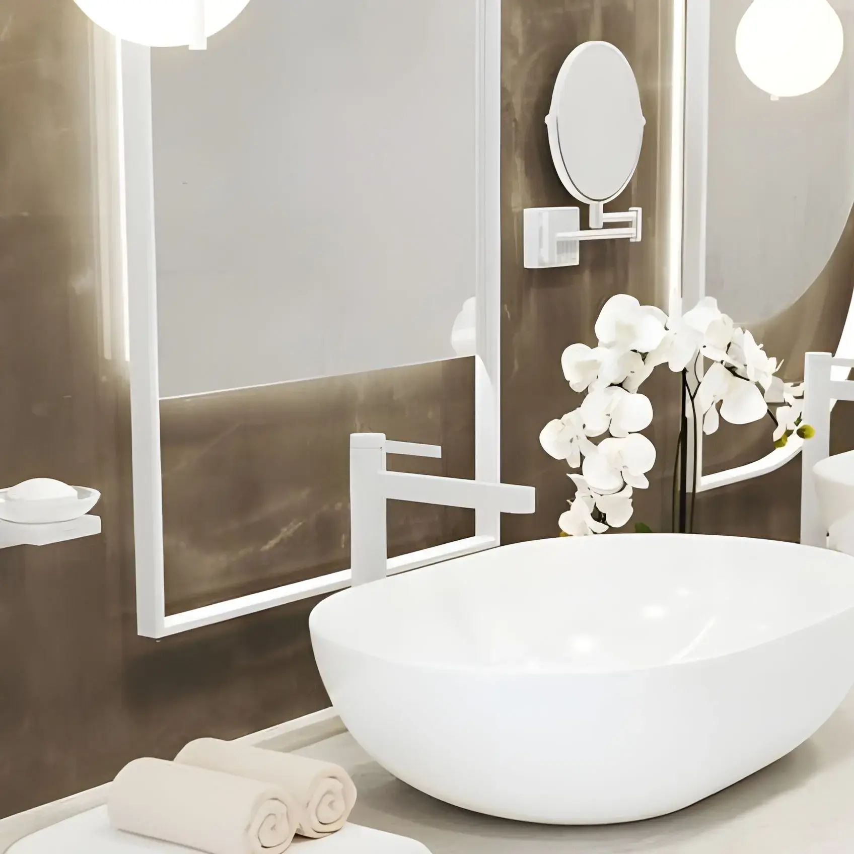 Змішувач для раковини Finoris Hansgrohe 76070700 White Matt — бічний ракурс