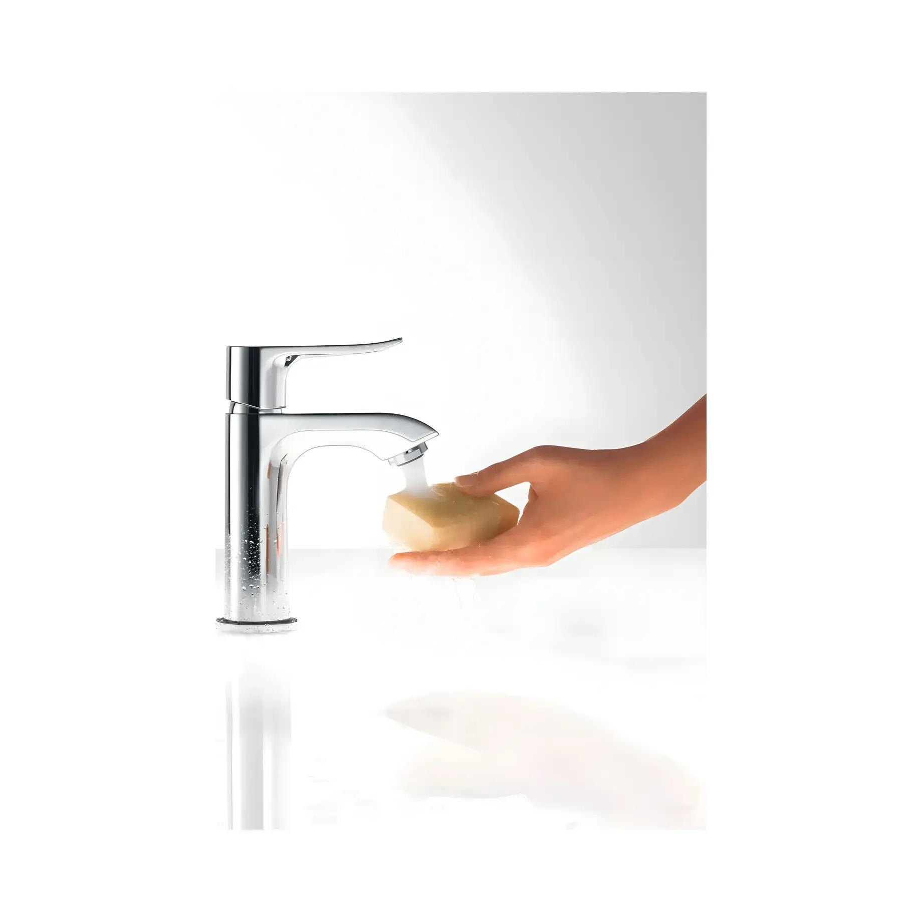 Змішувач для раковини Metris Hansgrohe 31088000 — бічний ракурс