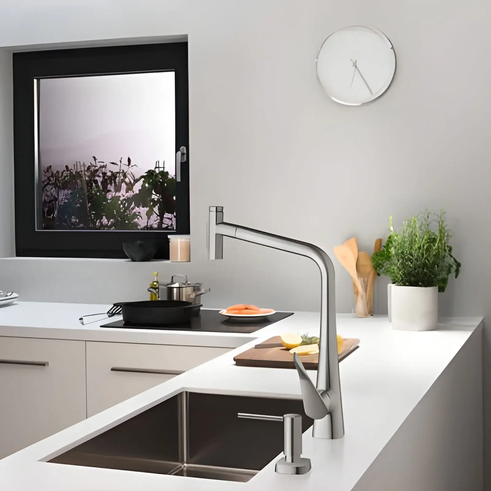 Змішувач для кухні Metris Select M71 Hansgrohe 73816800 Stainless Steel Finish — вид спереду