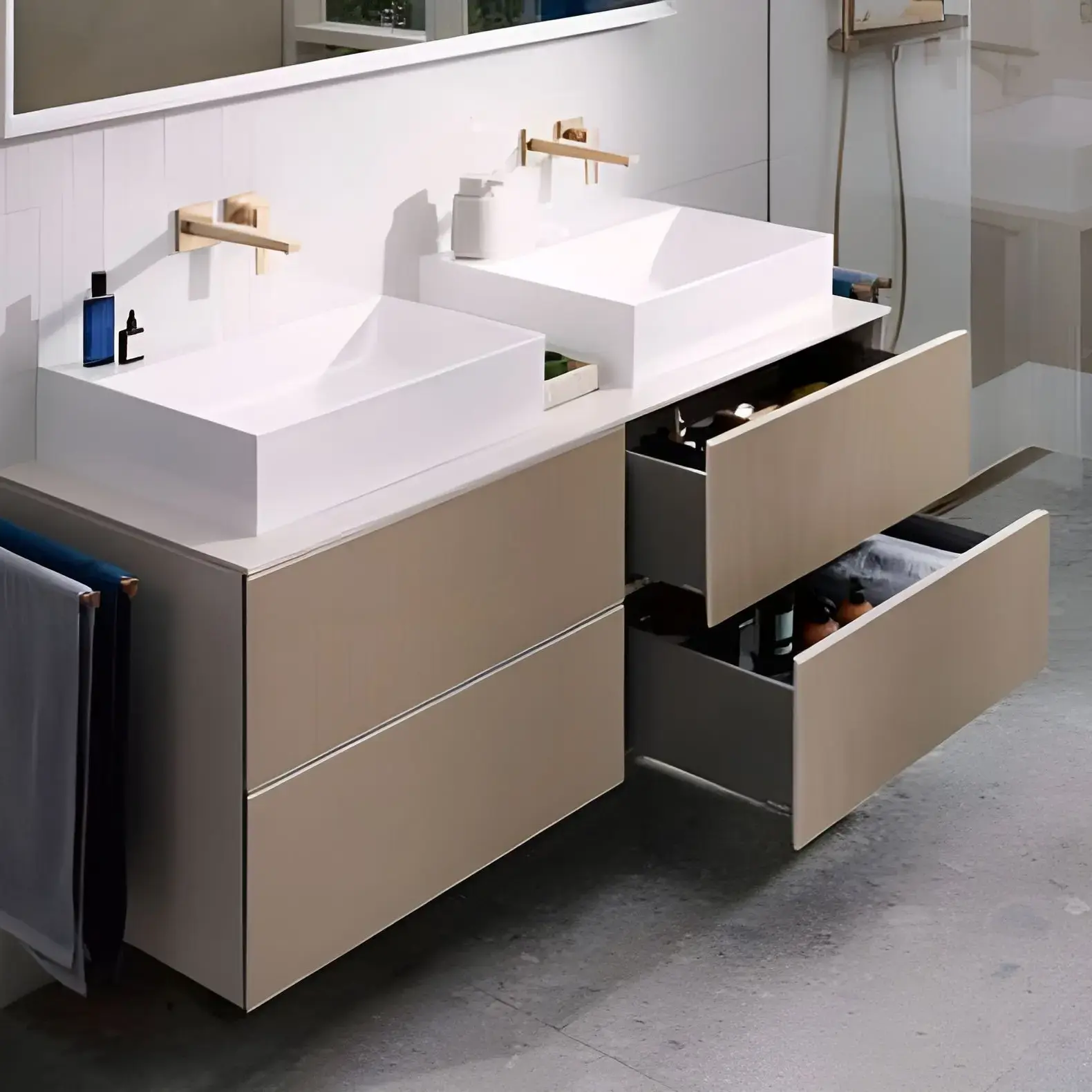 Змішувач для раковини Metropol Hansgrohe 32526140 Brushed Bronze — вид всередину