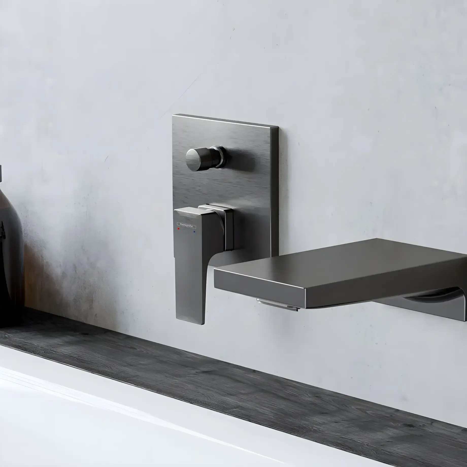 Змішувач для ванни та душу Metropol Hansgrohe 32546340 Brushed Black Chrome — бічний ракурс