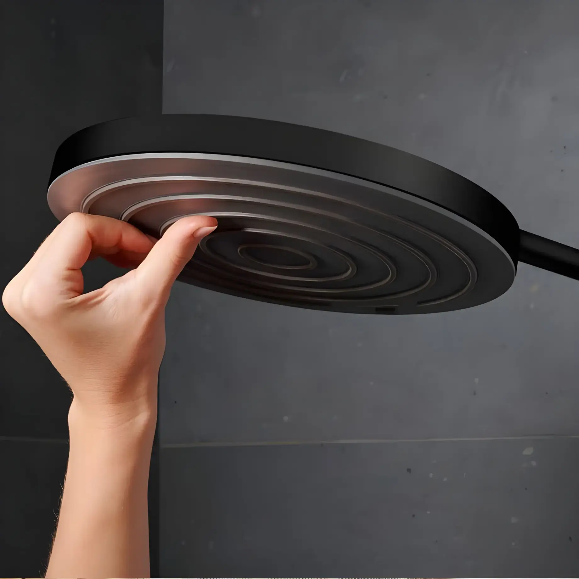 Душова система з термостатом Pulsify S Puro Hansgrohe 24237670 Matt Black — бічний ракурс