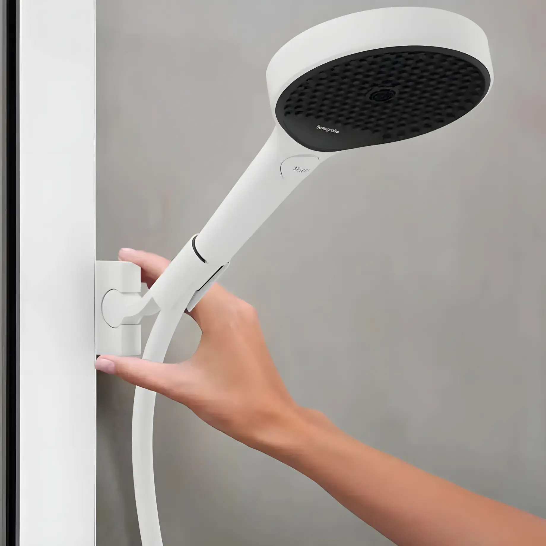 Душова система з термостатом Rainfinity Hansgrohe 28742700 White Matt — вид спереду