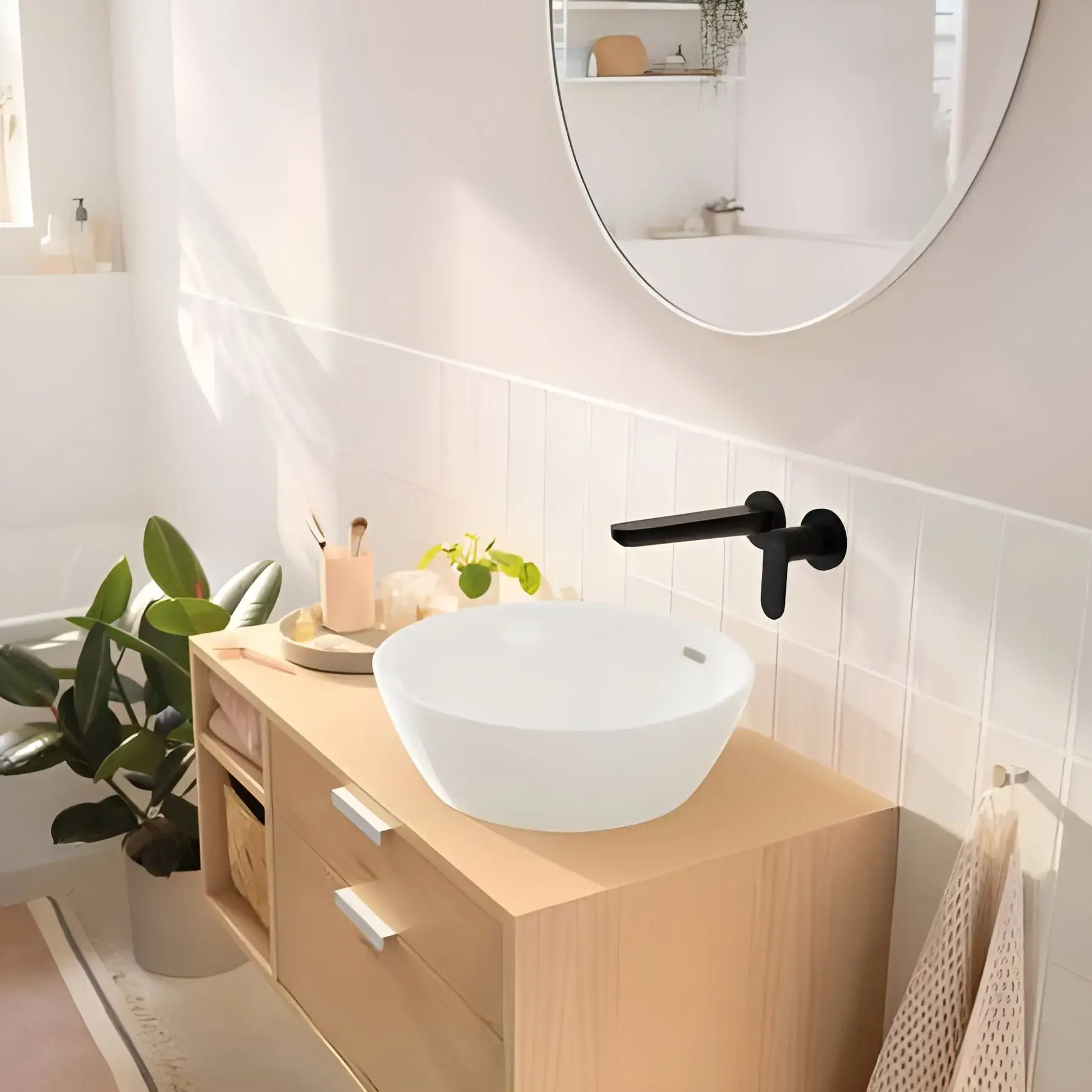 Змішувач для раковини Rebris S Hansgrohe 72528670 Matt Black — вид спереду
