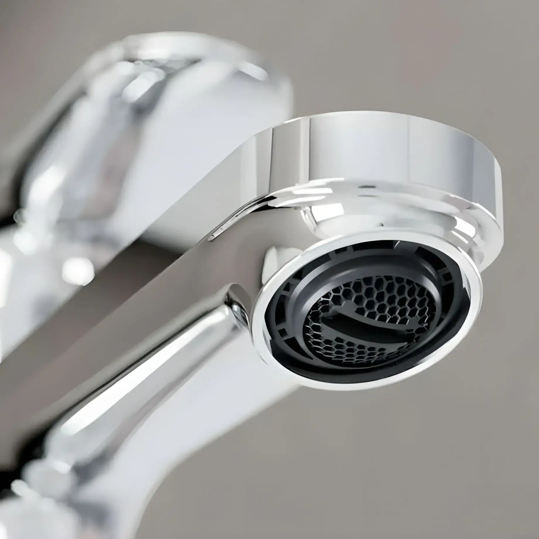 Змішувач для раковини Rebris S Hansgrohe 72580000 Chrome — бічний ракурс