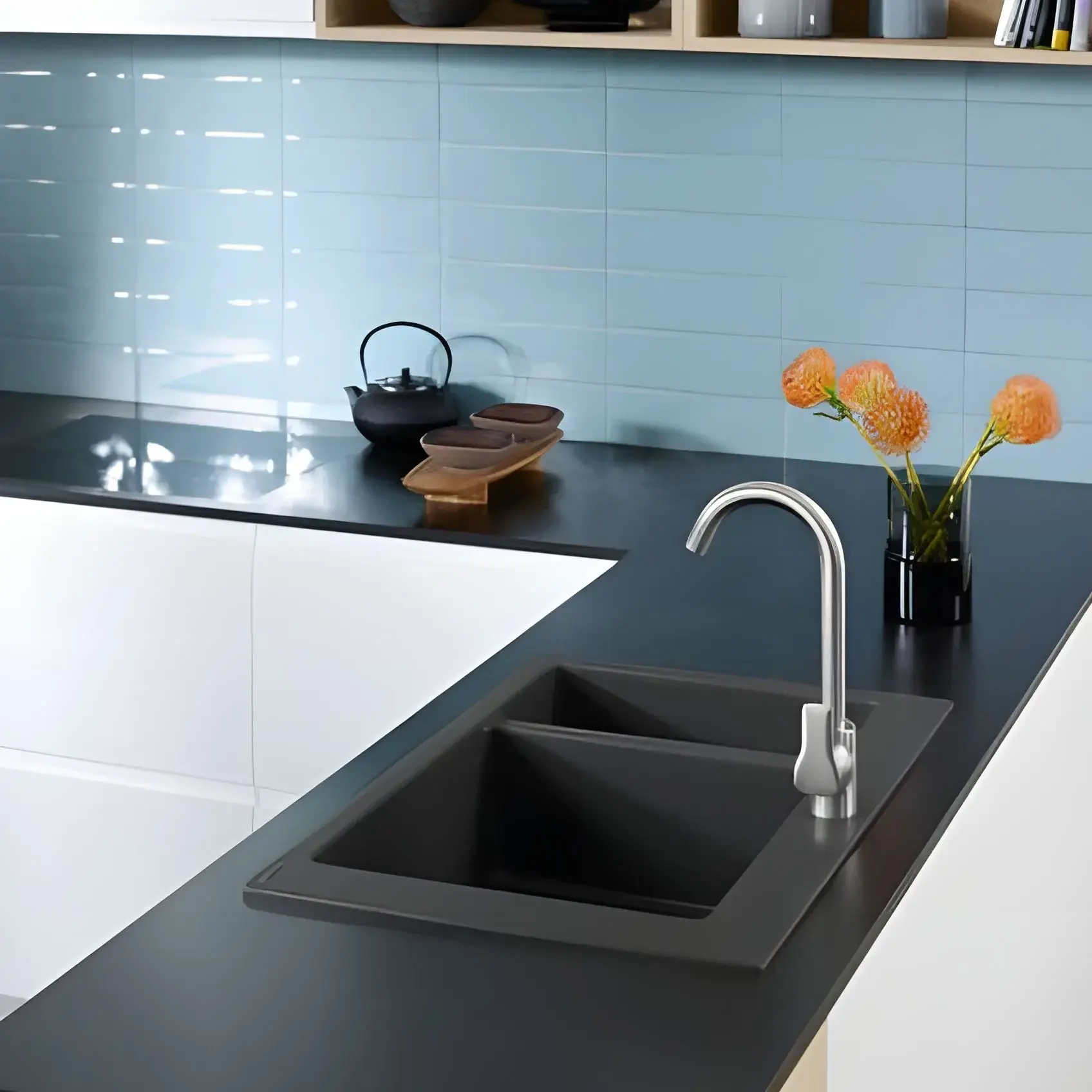 Кухонна мийка S51 S510-F635 Hansgrohe 43315170 Graphite Black — вид ззаду