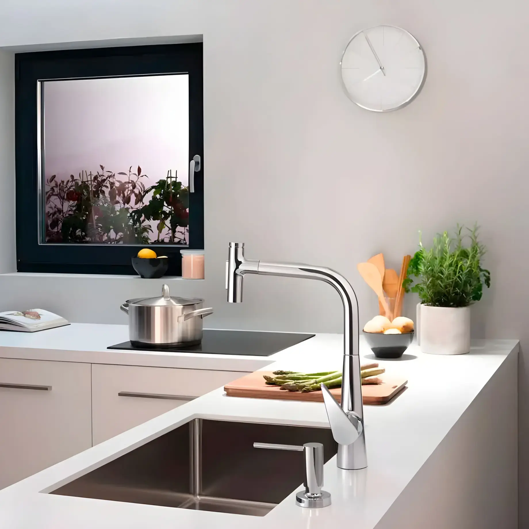 Змішувач для кухні Talis Select M51 Hansgrohe 73867000 Chrome — бічний ракурс