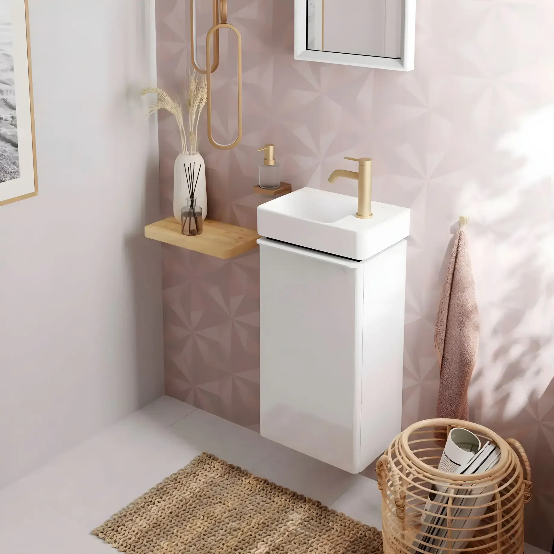 Змішувач для раковини Tecturis S Hansgrohe 73302140 Brushed Bronze — бічний ракурс