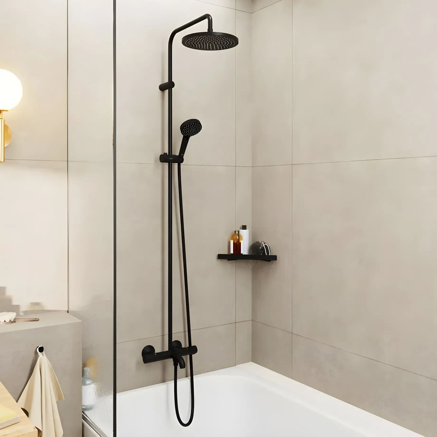Душова система з термостатом Vernis Blend Hansgrohe 26899670 — бічний ракурс