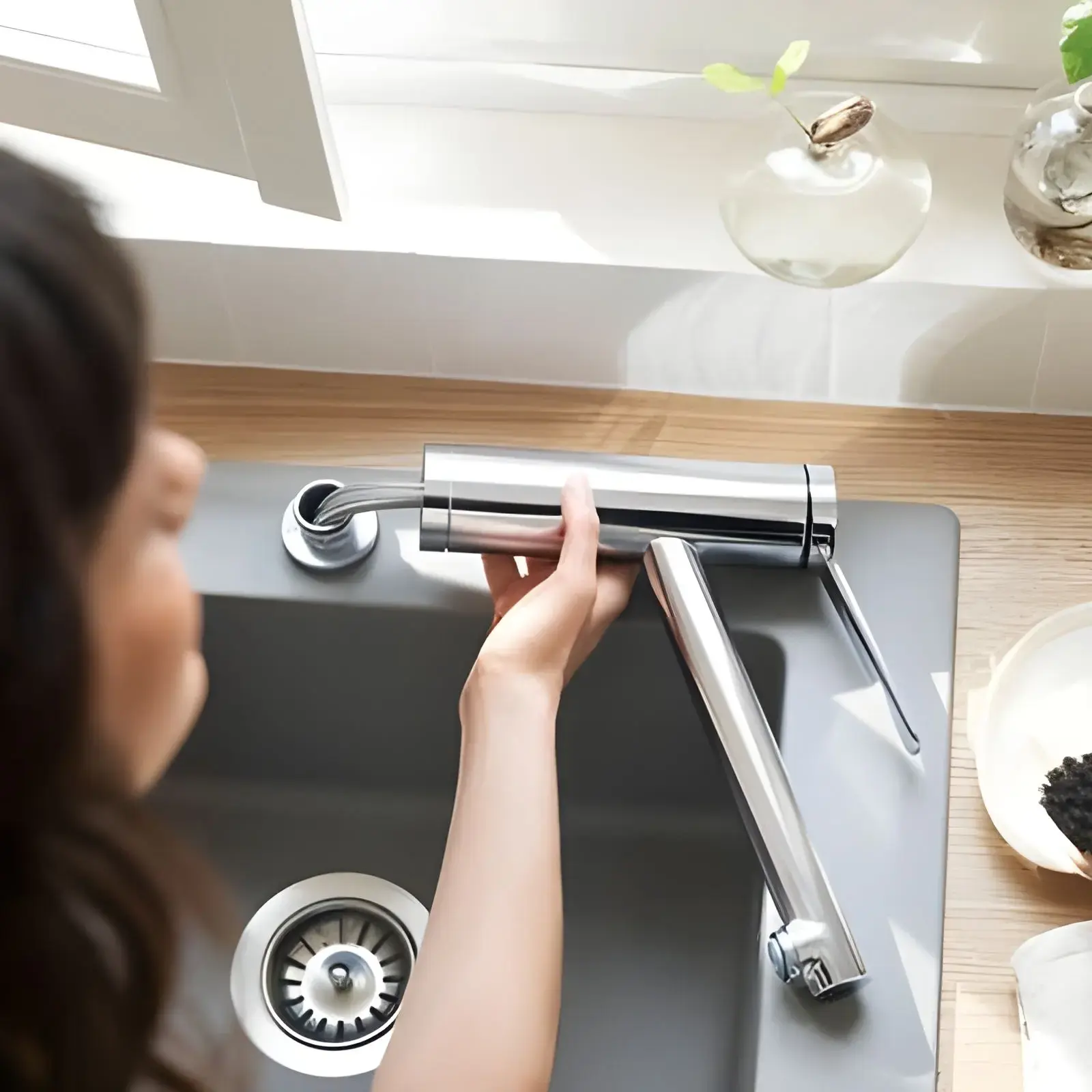 Змішувач для кухні Zesis M33 Hansgrohe 74805000 — вид спереду