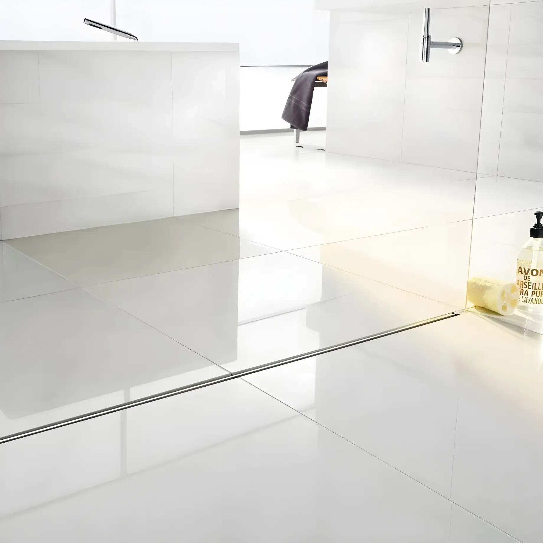 Решітка для душового каналу Visign SR2 L300-1200 мм Viega 711887 White — вид спереду
