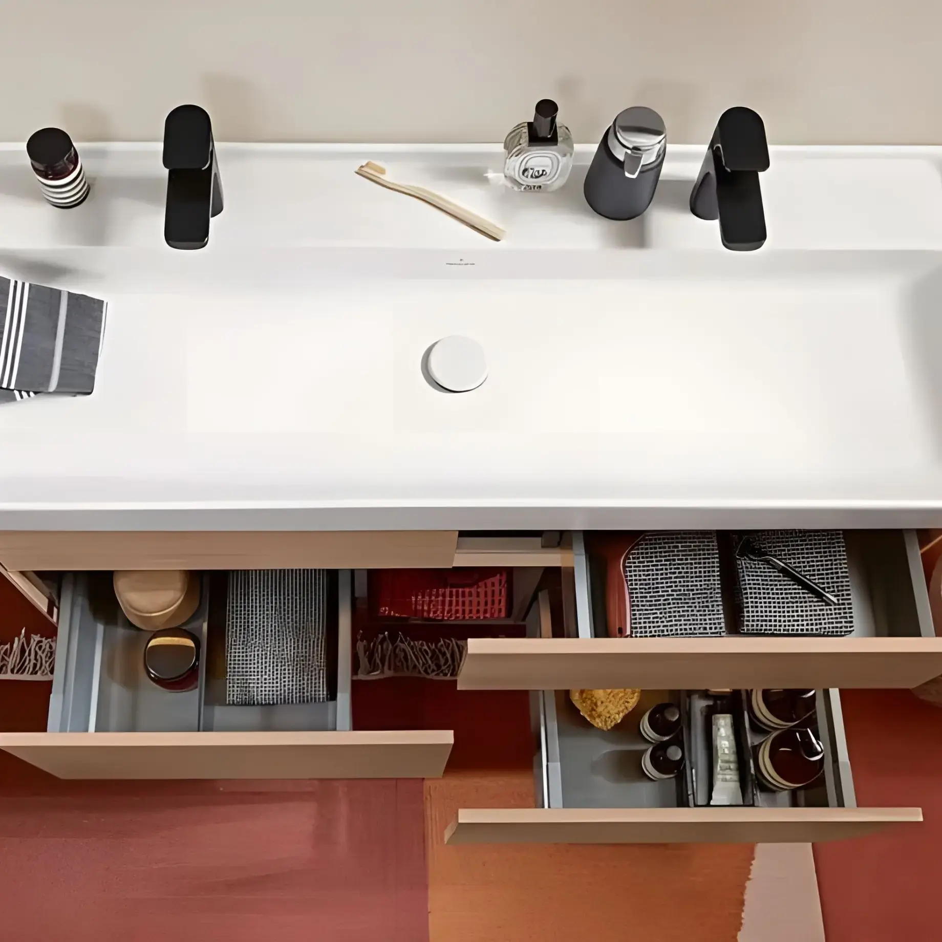 Незапорный клапан Villeroy & Boch 680800RW — вид сзади