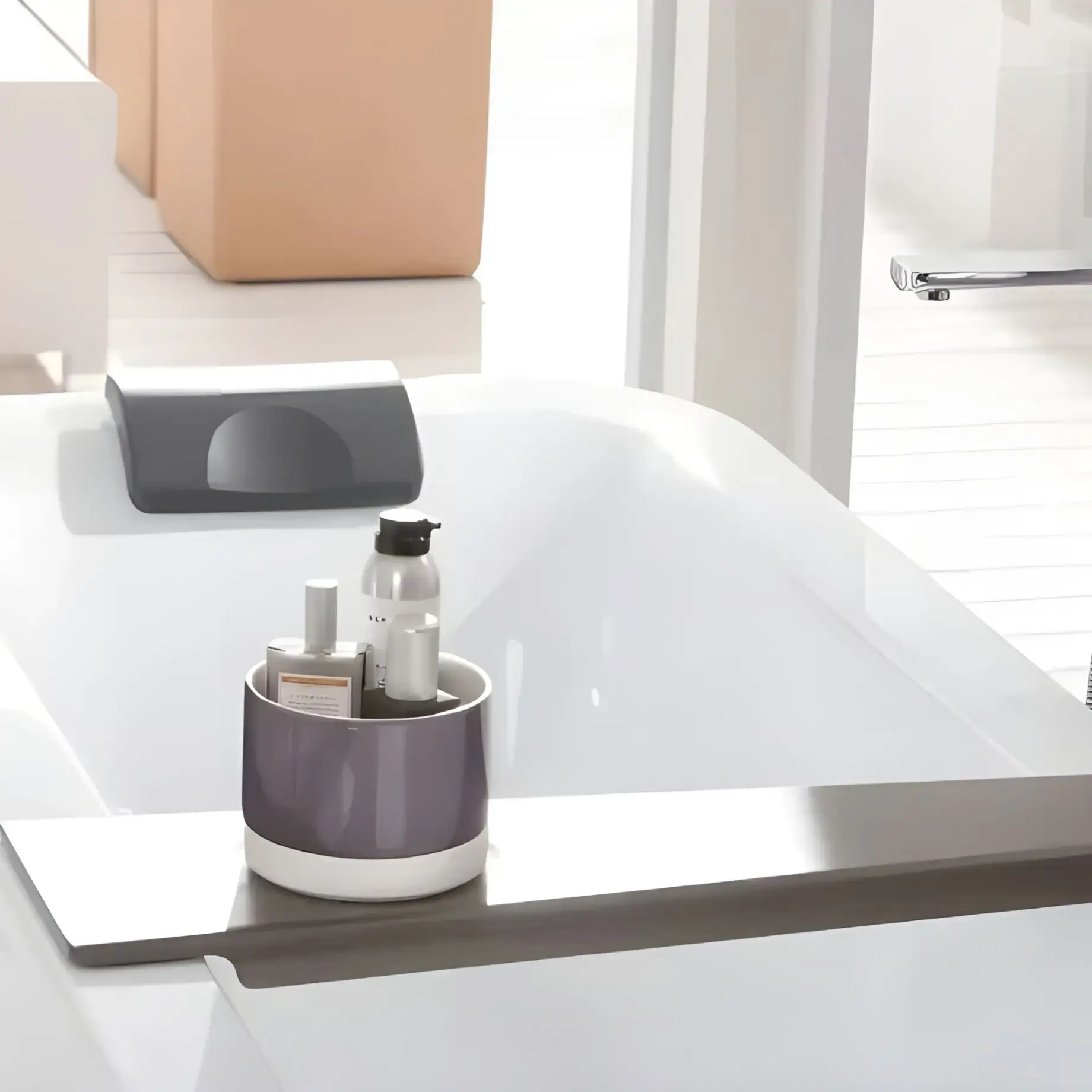 Багатофункціональна подушка Villeroy & Boch U906100PA Anthracite — вид спереду