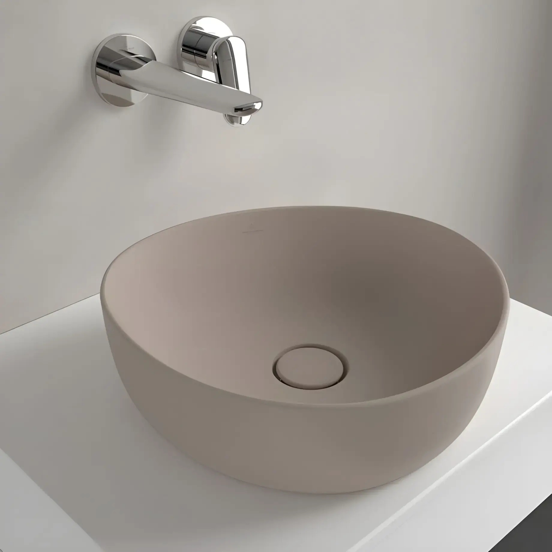 Умивальник Antao Villeroy & Boch 4A7240AM Almond CeramicPlus — вид ззаду