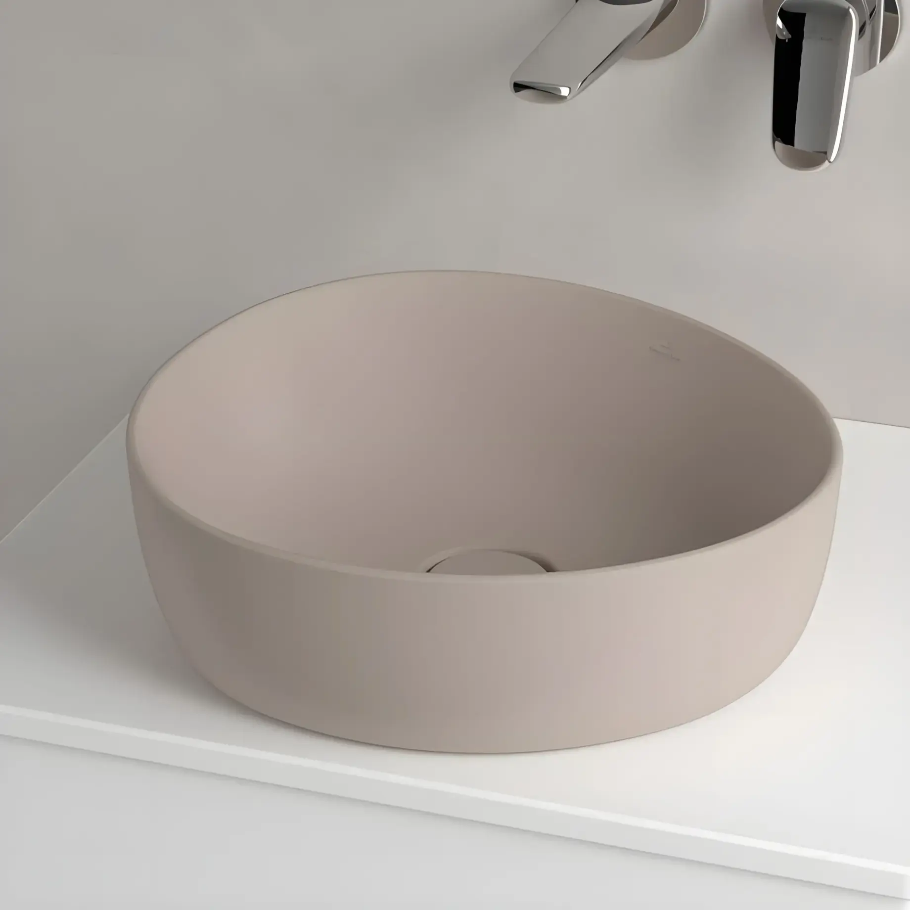 Умивальник Antao Villeroy & Boch 4A7240AM Almond CeramicPlus — деталь крупним планом