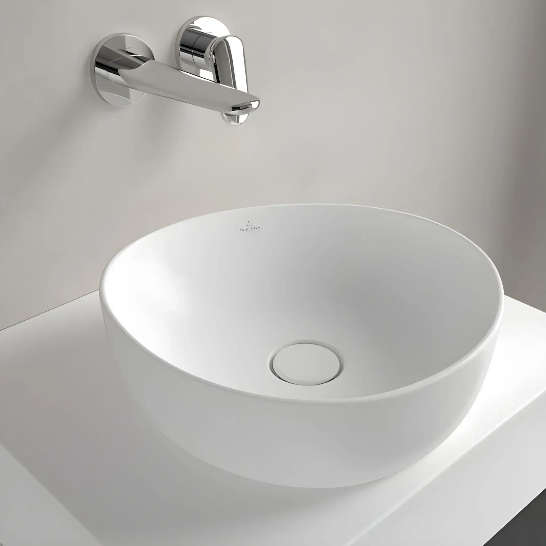 Умивальник Antao Villeroy & Boch 4A7240RW Stone White CeramicPlus — вид всередину