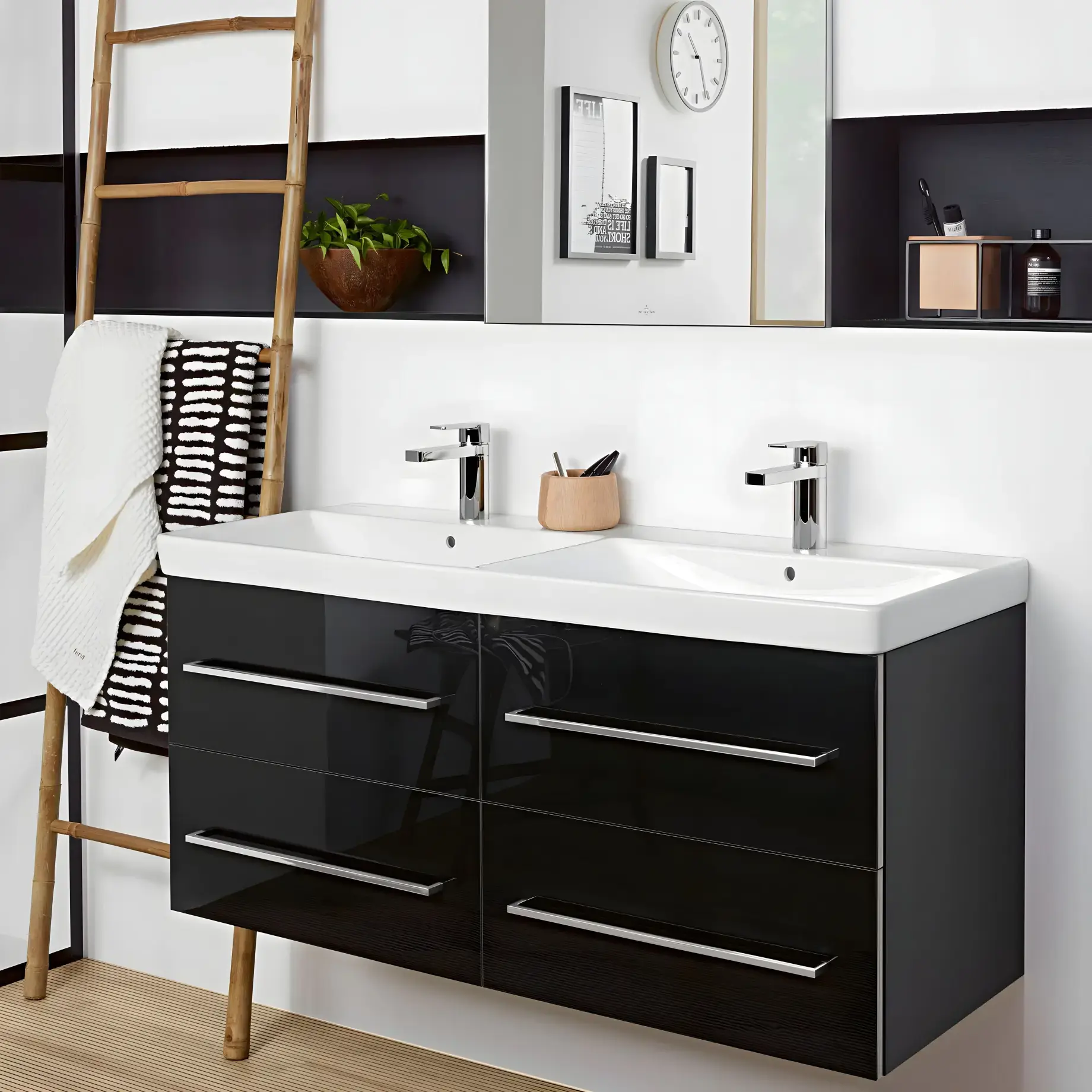 Умивальник Avento Villeroy & Boch 4A23CK01 — ракурс 3/4
