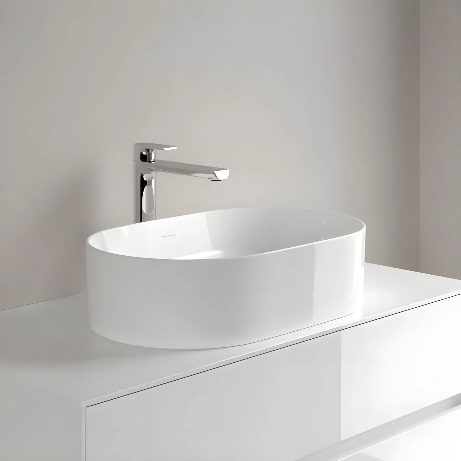 Умивальник Collaro Villeroy & Boch 4A1956R1 Alpine White CeramicPlus — ракурс 3/4