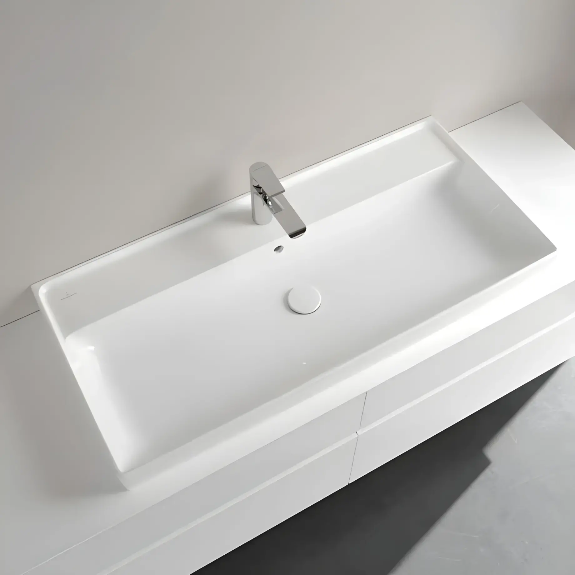 Умивальник Collaro Villeroy & Boch 4A331G01 Alpine White — вид всередину