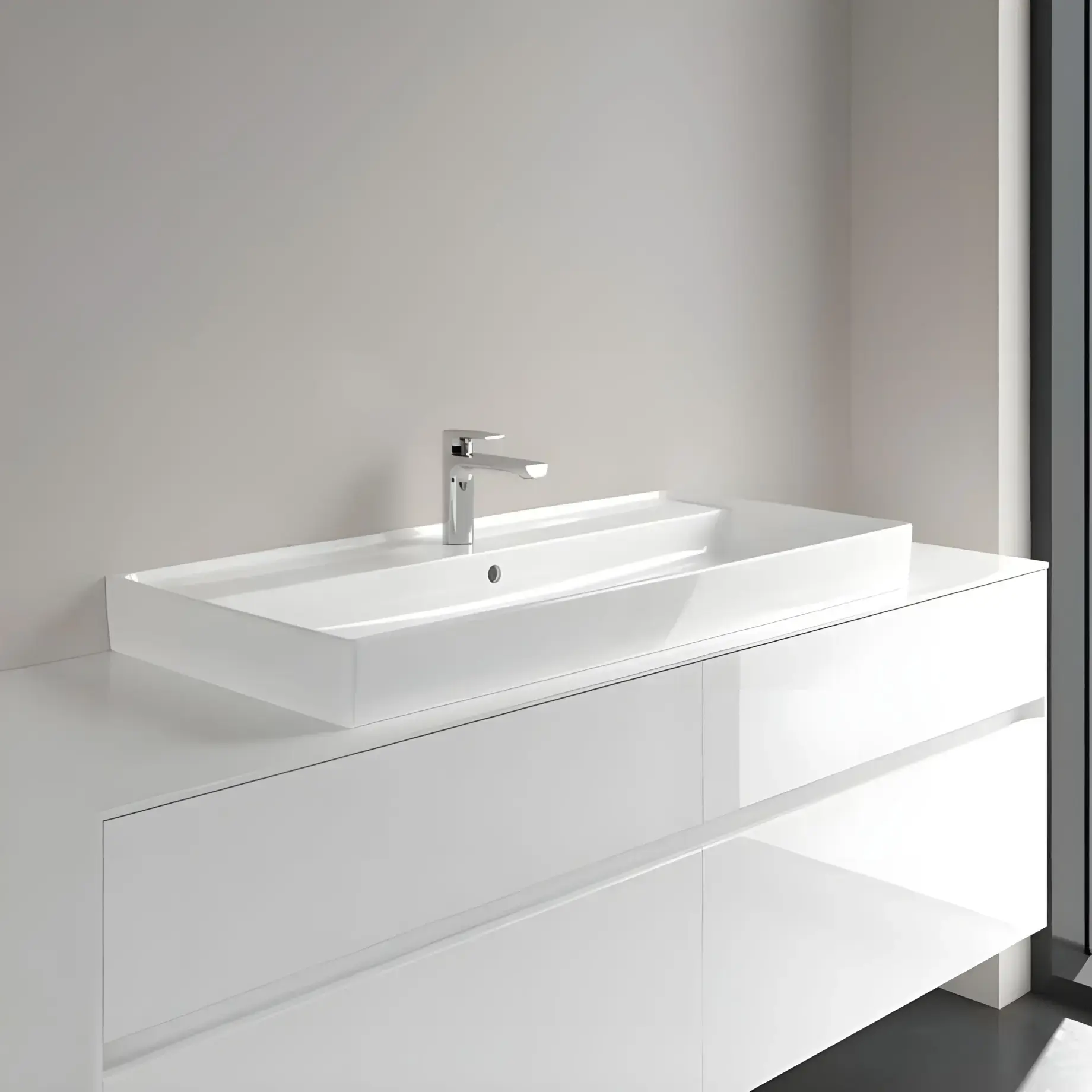 Умывальник Collaro Villeroy & Boch 4A331GR1 — деталь крупным планом