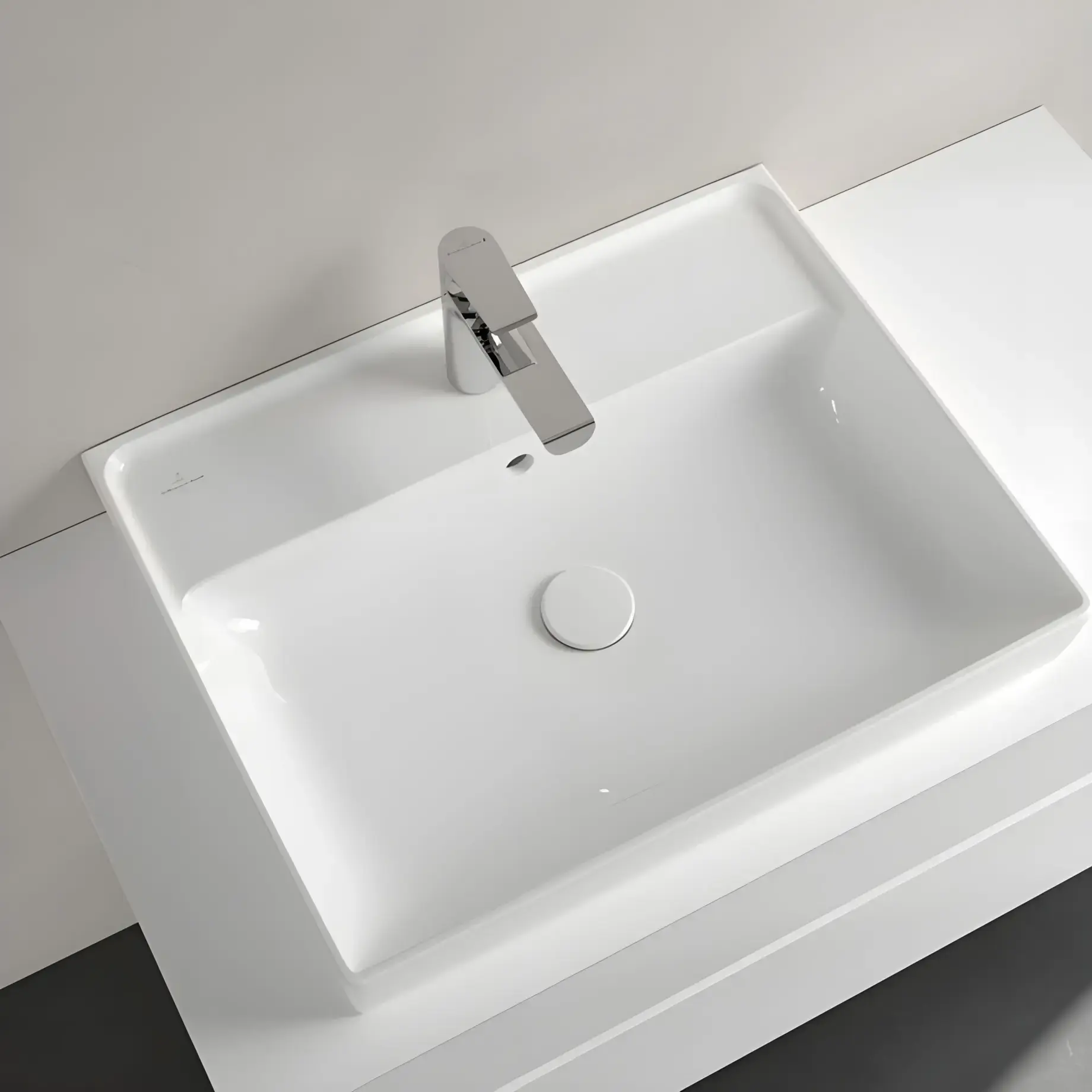 Умывальник Collaro Villeroy & Boch 4A336G01 — вид сзади