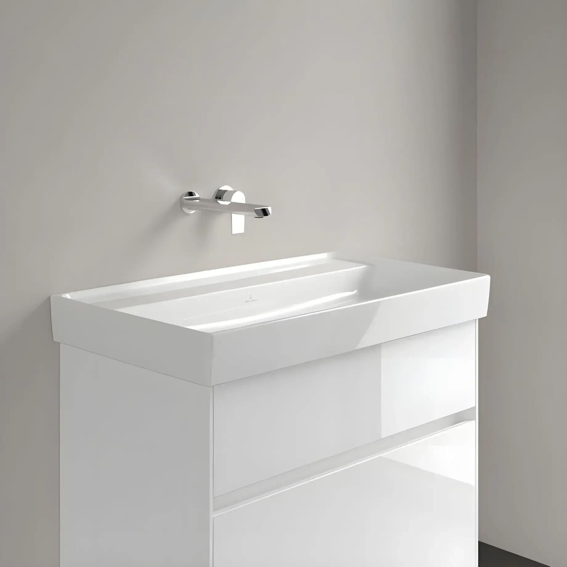 Умивальник Collaro Villeroy & Boch 4A3383R1 Alpine White CeramicPlus — вид спереду