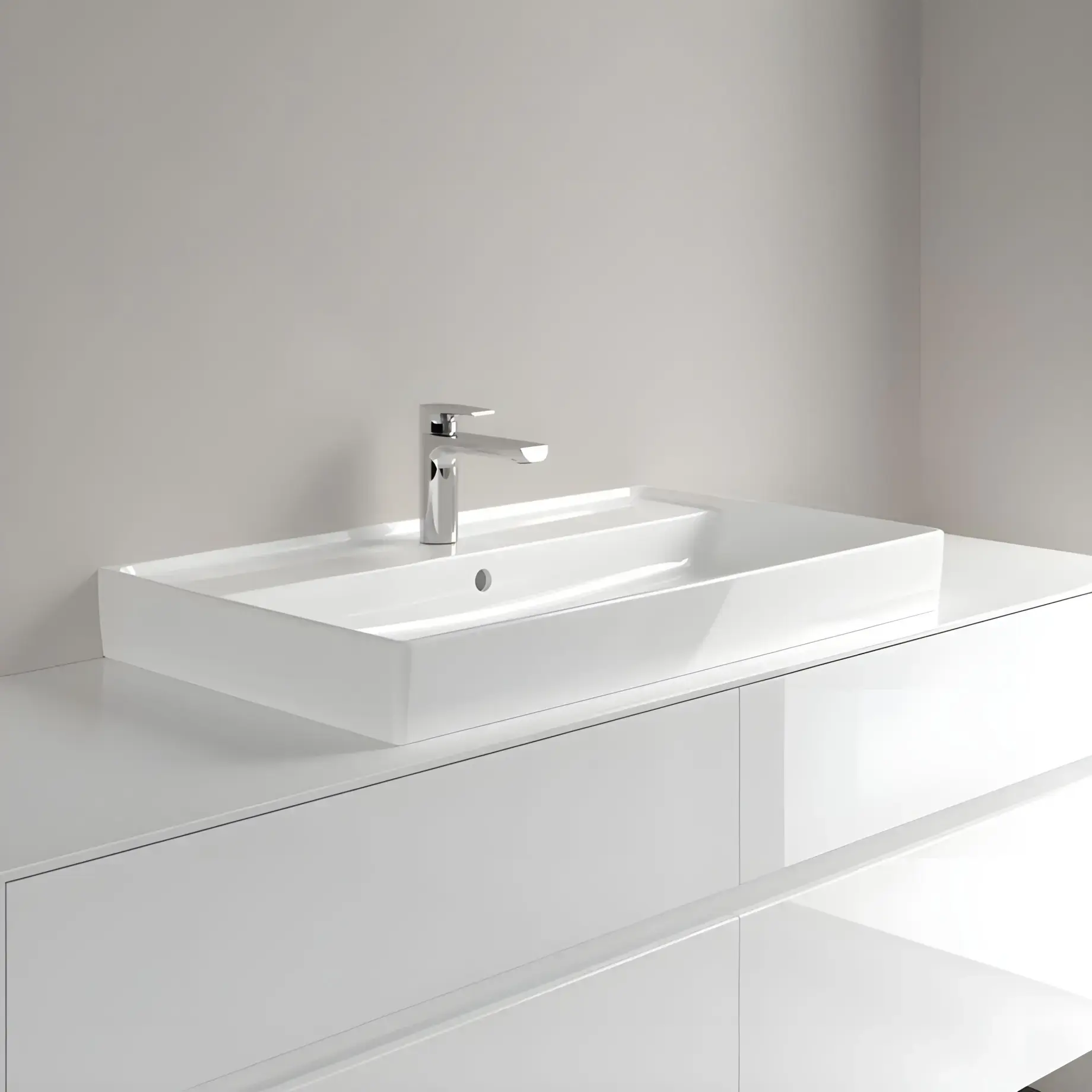 Умивальник Collaro Villeroy & Boch 4A338G01 — вид ззаду